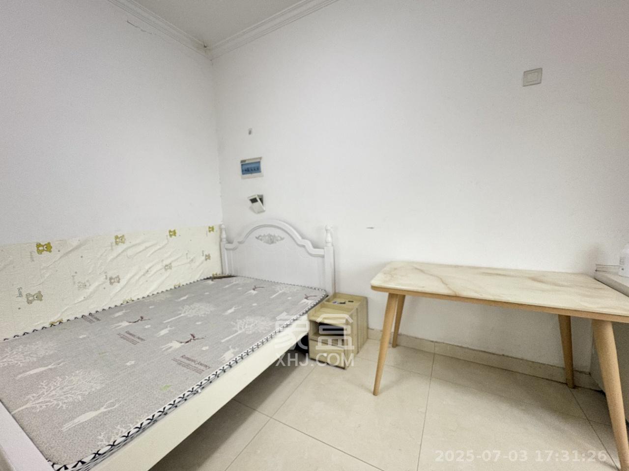 佐佑大厦  1室1厅1卫    900.0元/月 佐佑大厦  1室1厅1卫    900.0元/月室内图