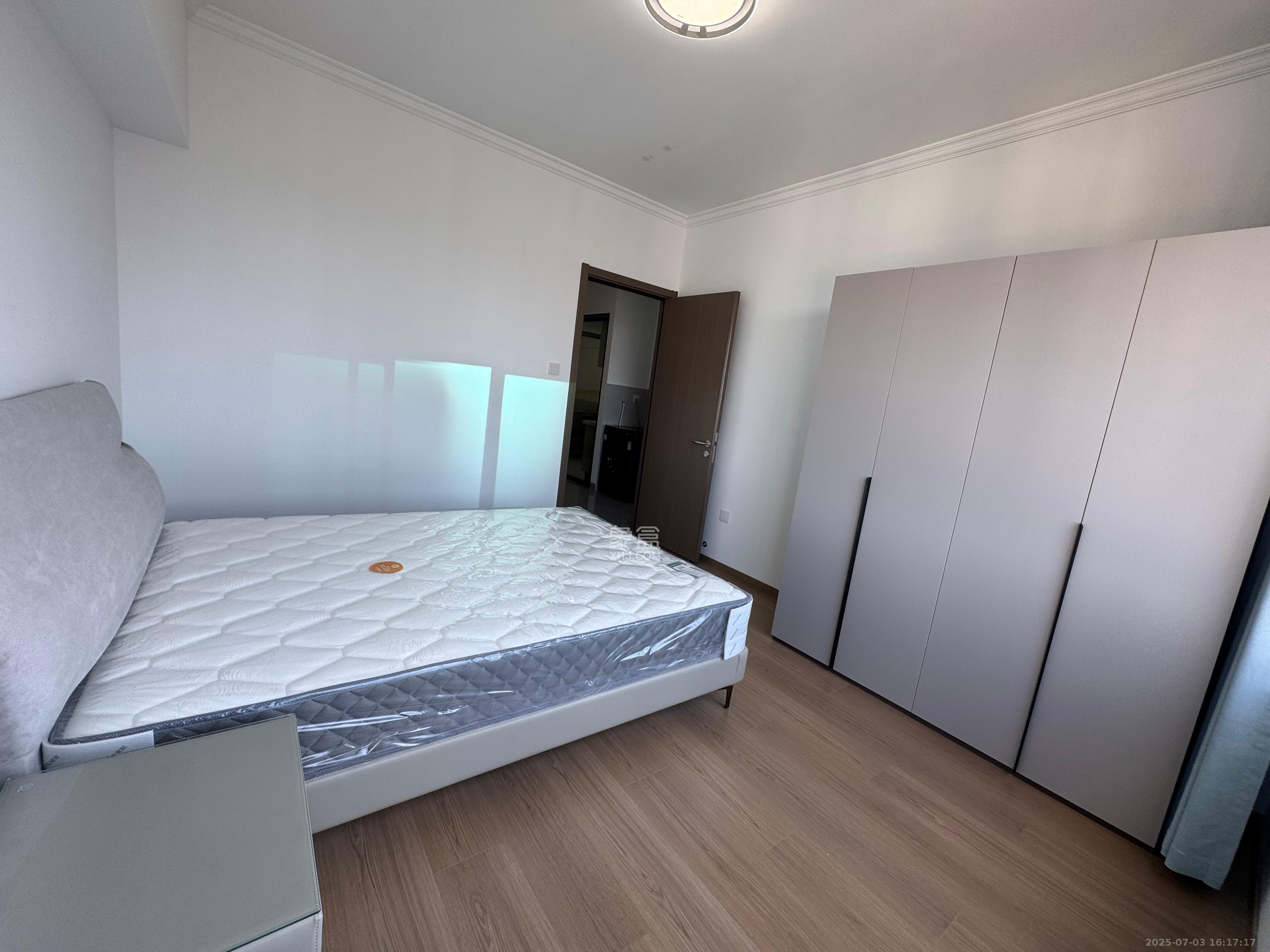 建鸿达现代城 3室2厅1卫 4800.0元/月 建鸿达现代城 3室2厅1卫 4800.0元/月室内图