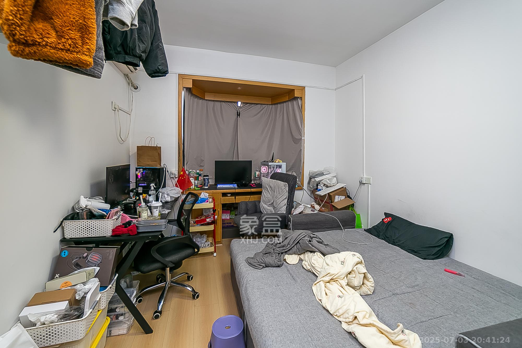 层上观邸  3室2厅2卫    89.0万 层上观邸  3室2厅2卫    89.0万卧室