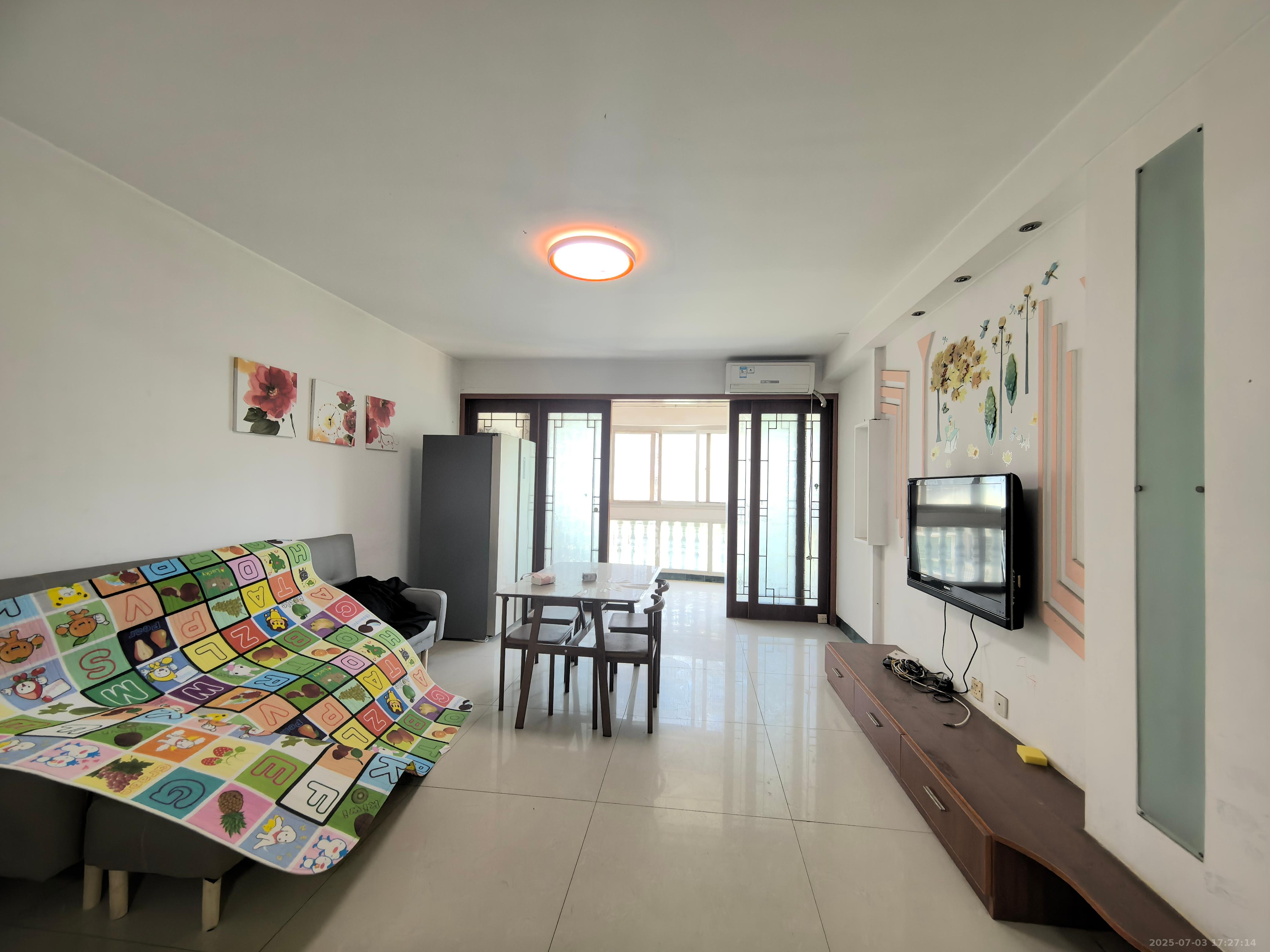 凯富嘉园  2室2厅1卫    1400.0元/月 凯富嘉园  2室2厅1卫    1400.0元/月室内图