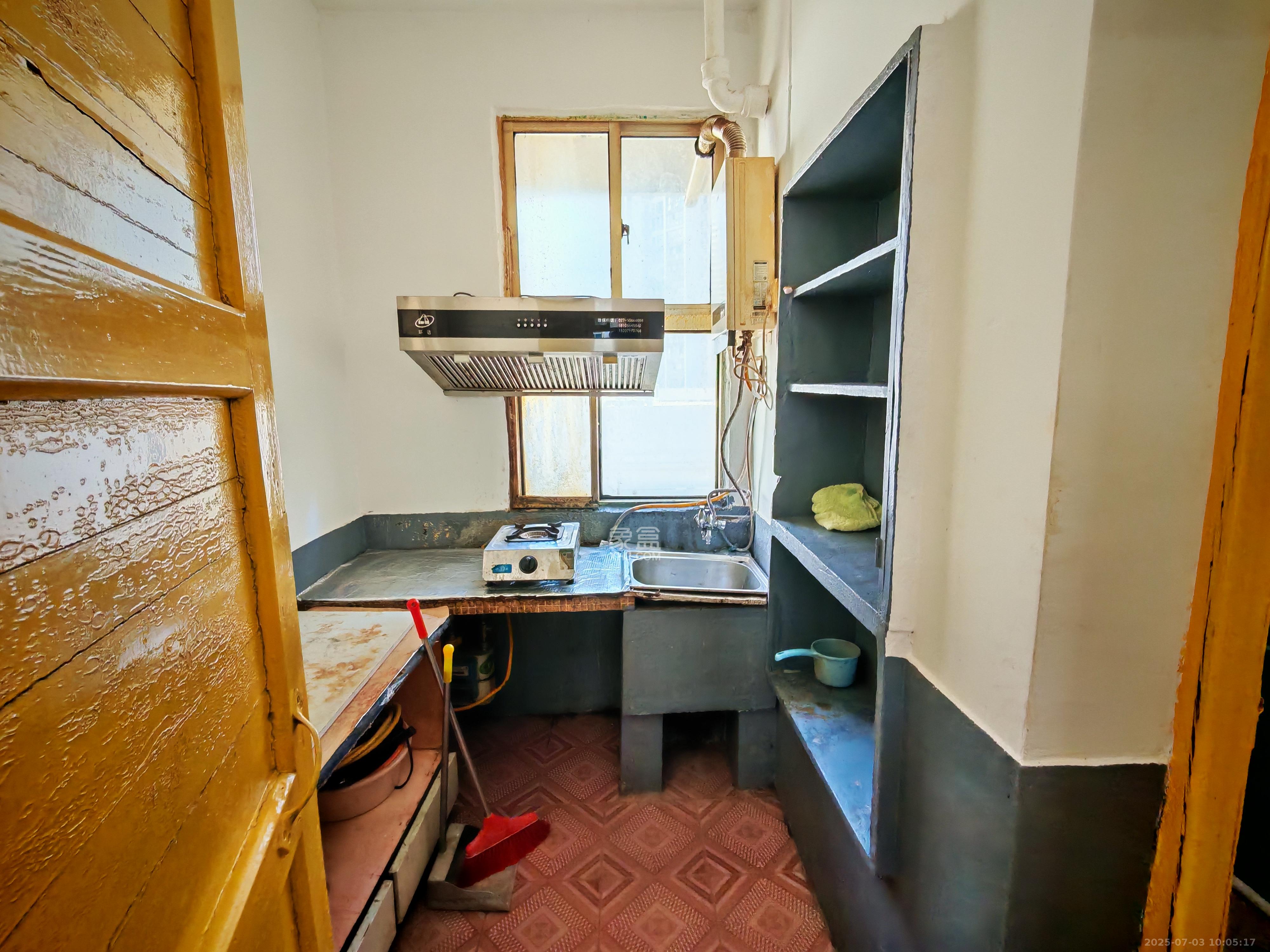 人造板厂宿舍(新河北堤1号) 2室1厅1卫 1500.0元/月 人造板厂宿舍(新河北堤1号) 2室1厅1卫 1500.0元/月室内图