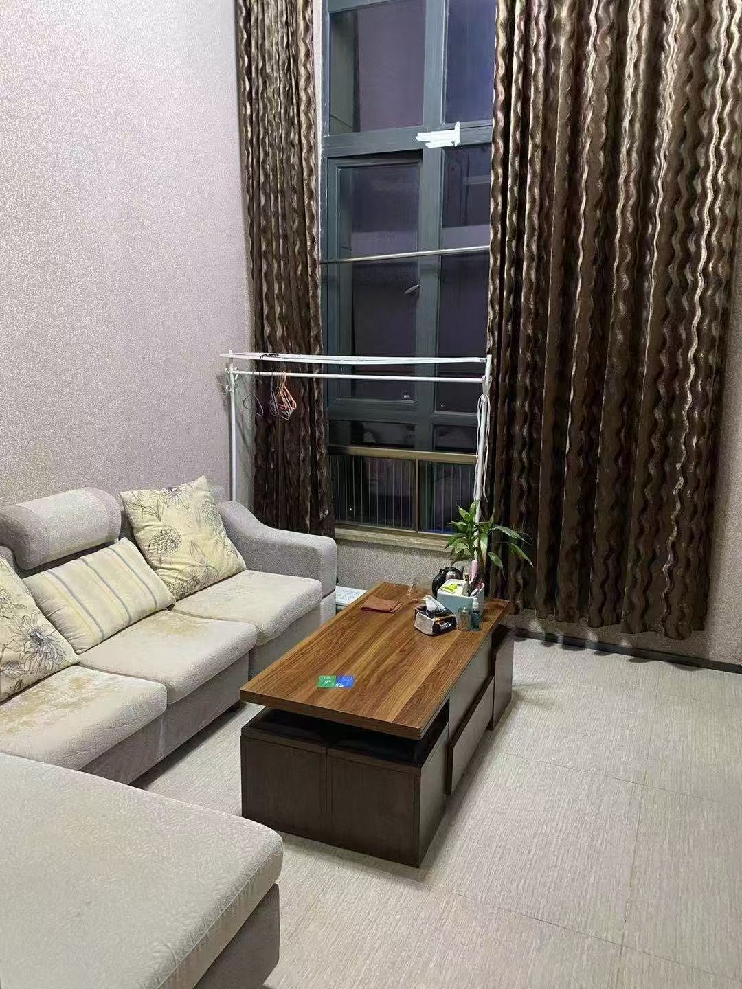 恒大海口文化旅游城 1室1厅1卫 1500.0元/月 恒大海口文化旅游城 1室1厅1卫 1500.0元/月室内图