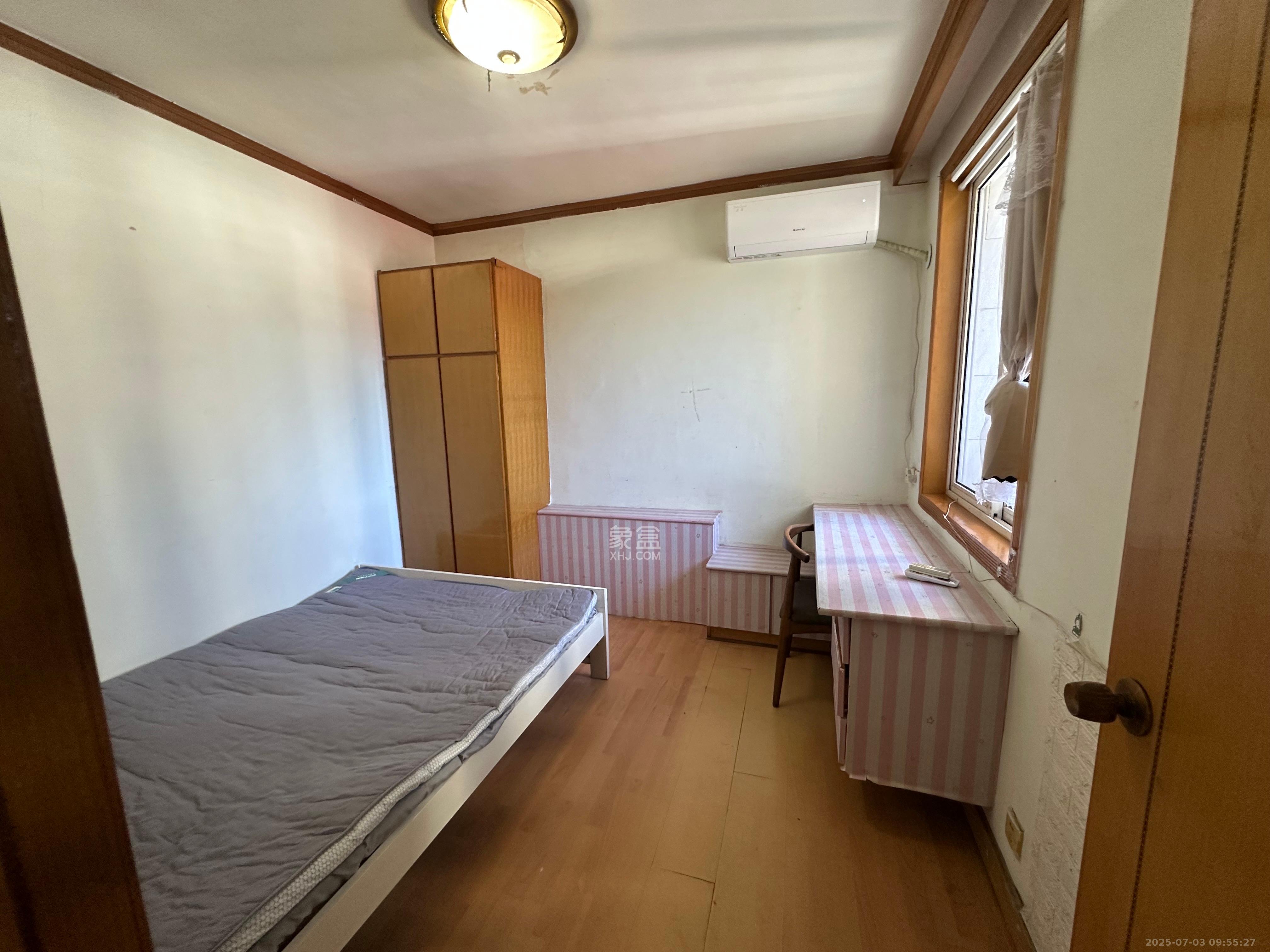 阿弥岭一二片  2室1厅1卫   1200.00元/月室内图