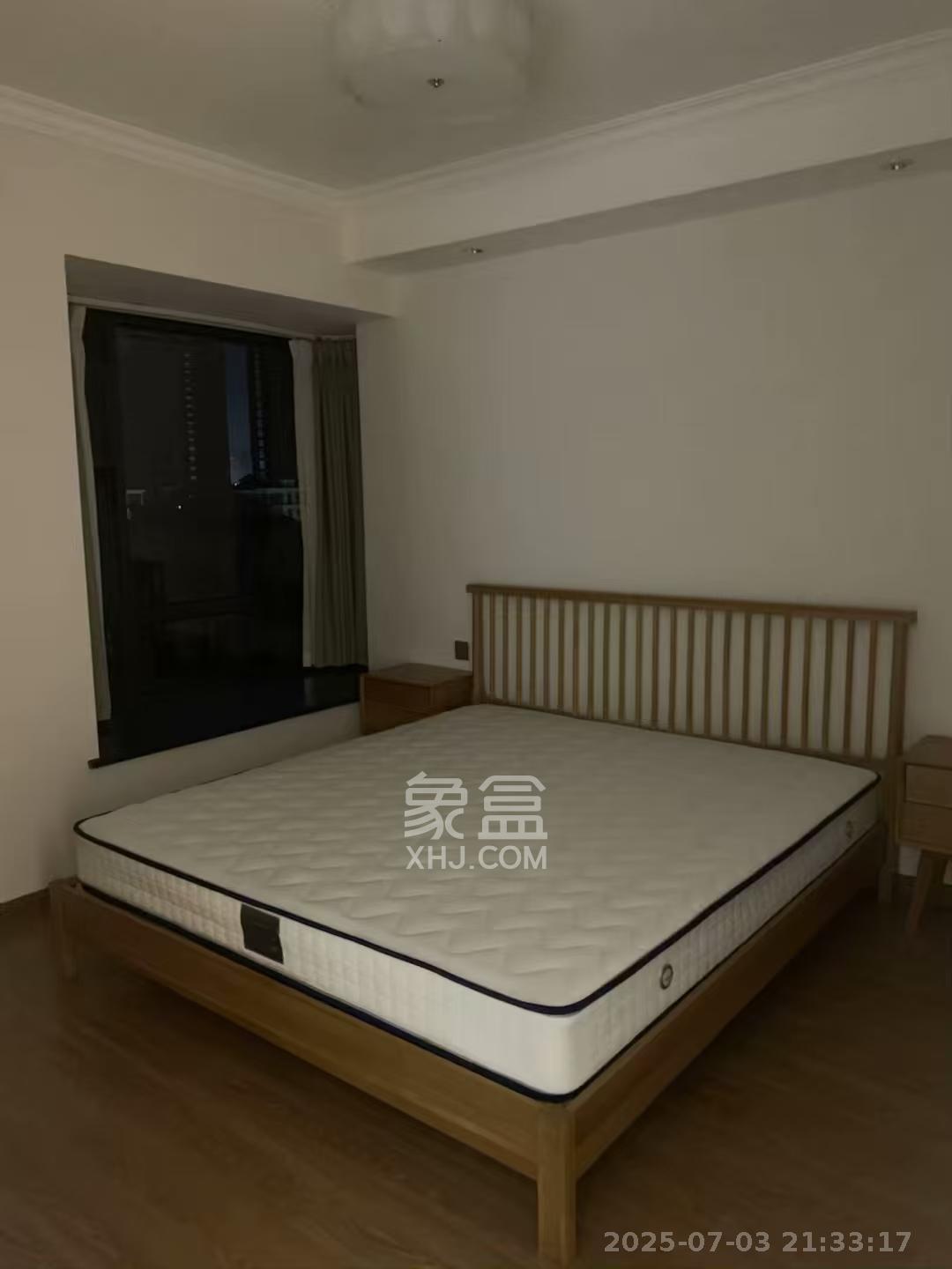 明昇壹城（明昇时代广场）一期  3室2厅2卫   3500.00元/月室内图