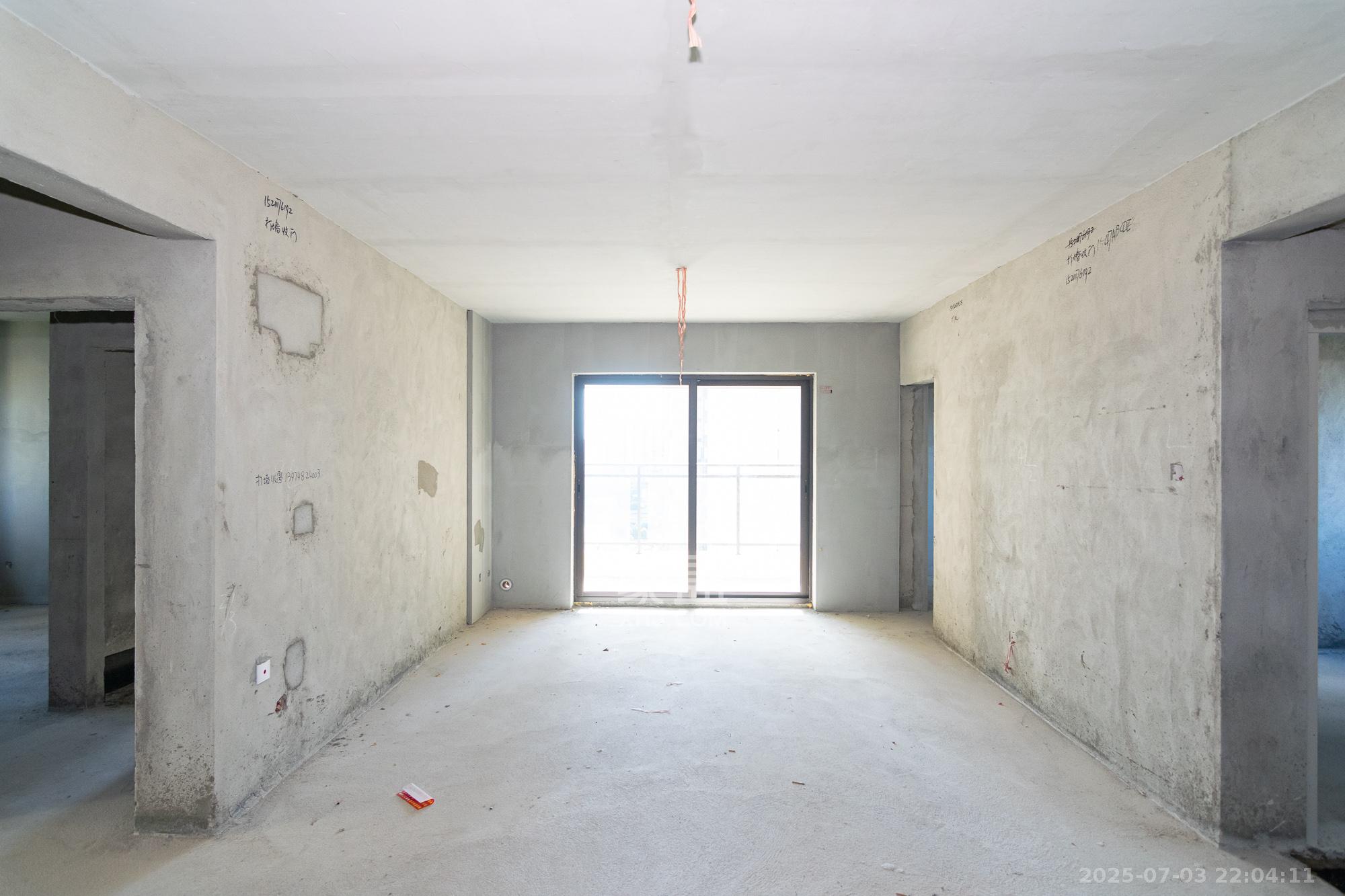 正荣财富中心  5室2厅2卫    89.6万 正荣财富中心  5室2厅2卫    89.6万