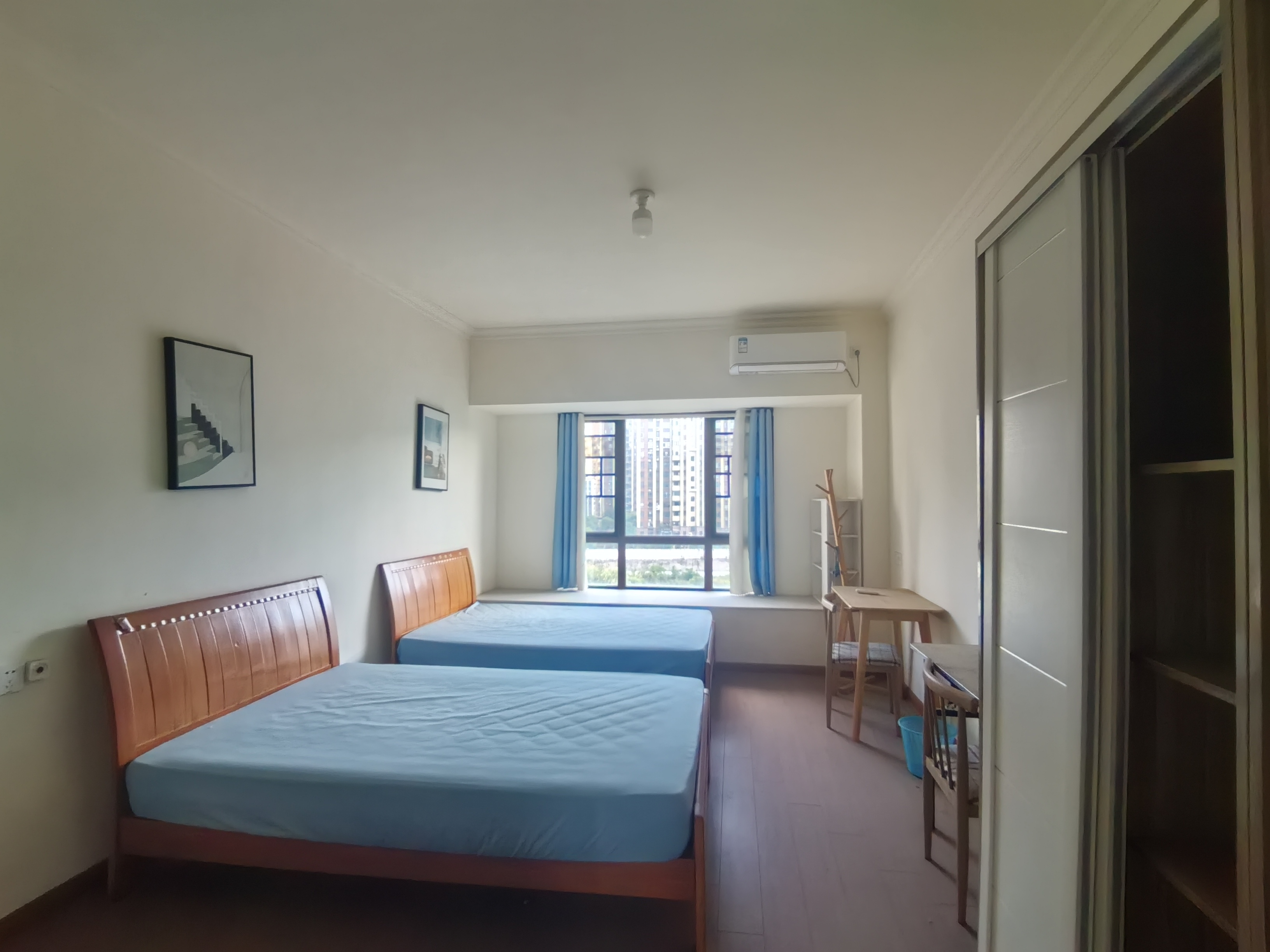 碧桂园豪园  4室2厅2卫    2800.0元/月室内图