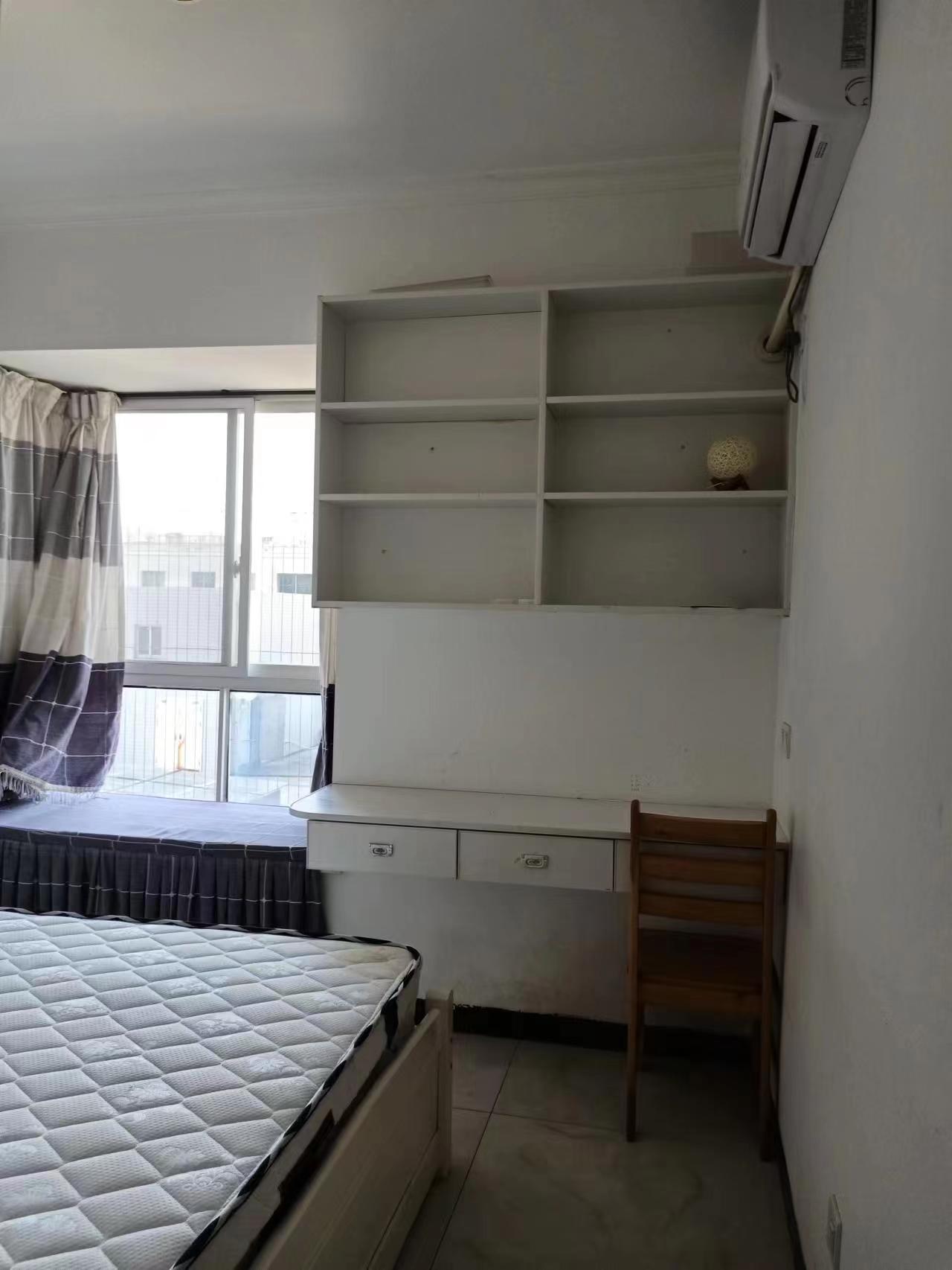 御笔华章  2室1厅1卫    1800.0元/月 御笔华章  2室1厅1卫    1800.0元/月室内图