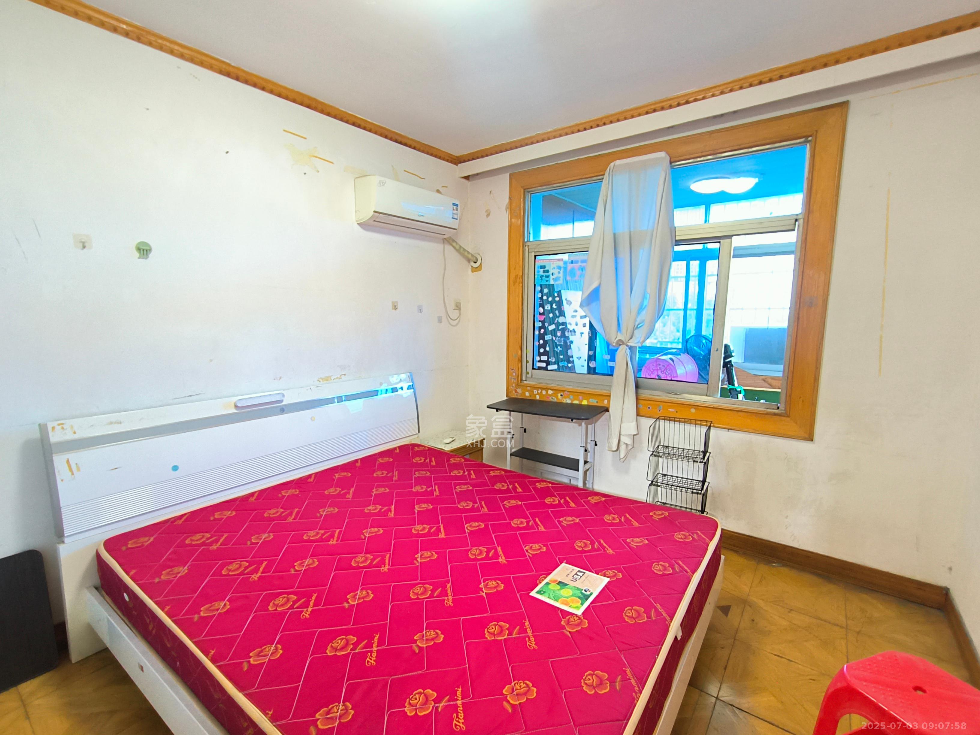 科文宿舍(水絮塘59号) 3室2厅1卫 2100.0元/月 科文宿舍(水絮塘59号) 3室2厅1卫 2100.0元/月室内图