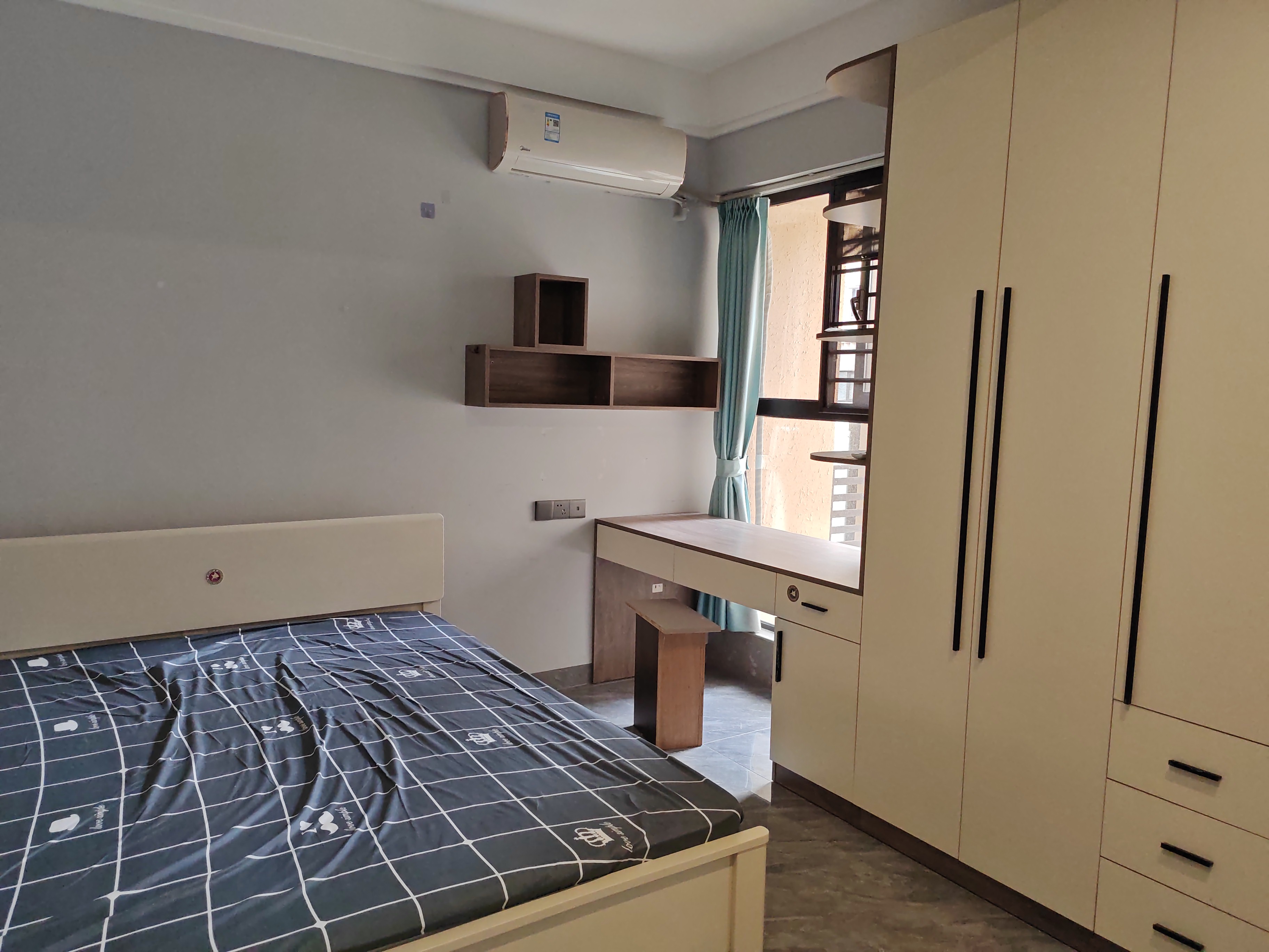 恩祥新城 3室2厅1卫 3600.0元/月 恩祥新城 3室2厅1卫 3600.0元/月室内图