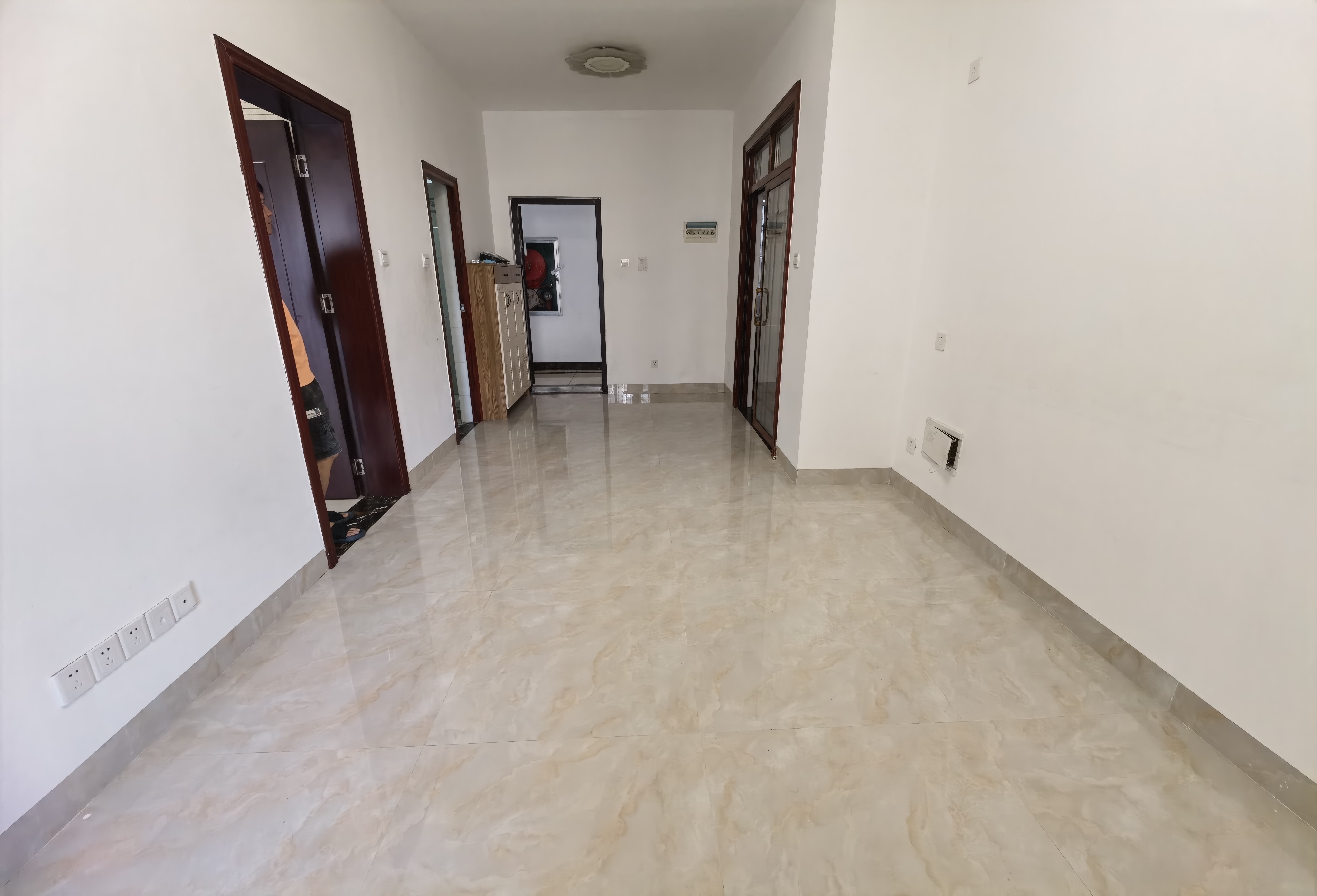 盛世一品 1室0厅0卫 90.0万 盛世一品 1室0厅0卫 90.0万客厅