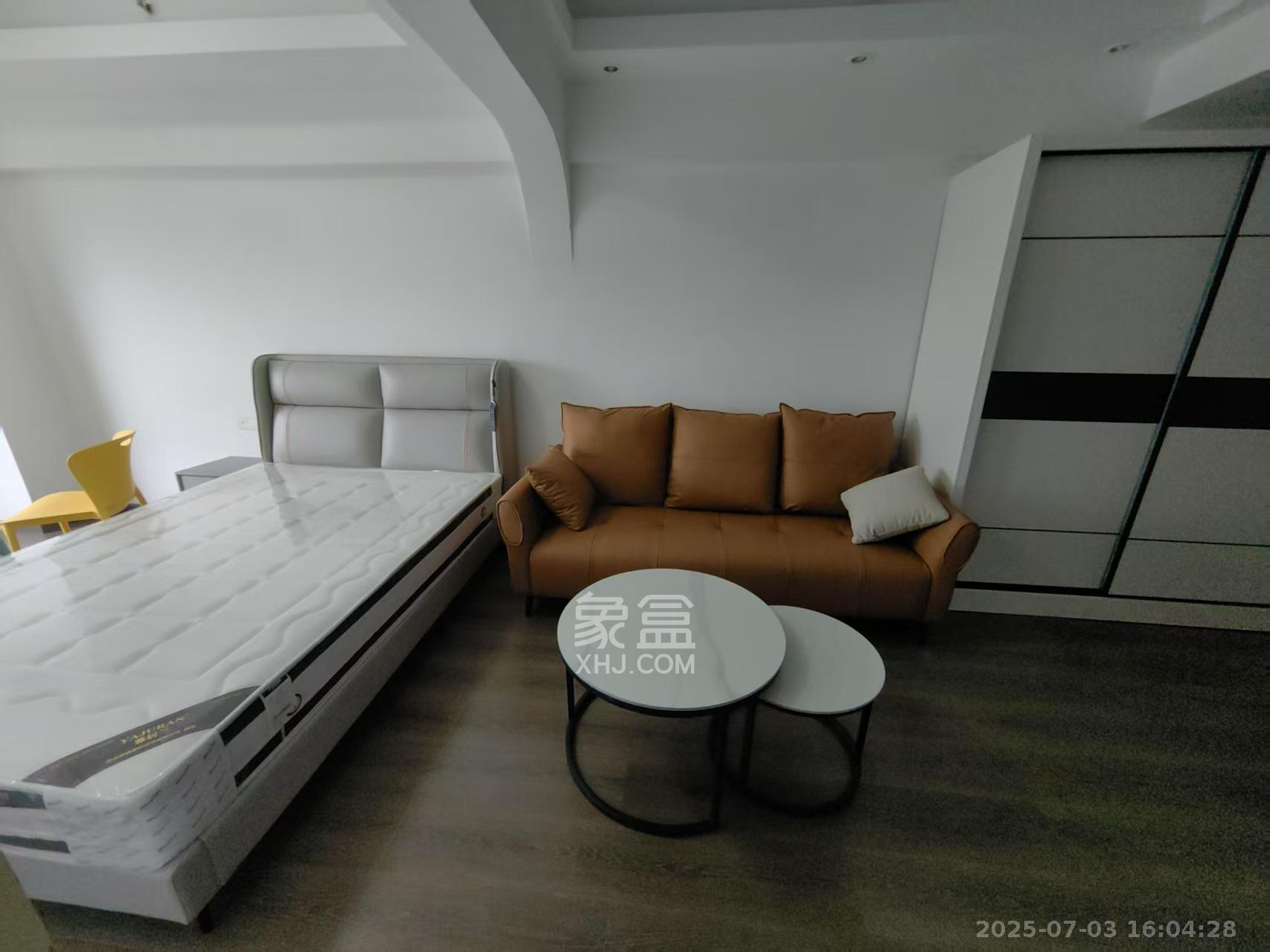 罗马国际公寓 1室1厅1卫 1380.0元/月 罗马国际公寓 1室1厅1卫 1380.0元/月室内图