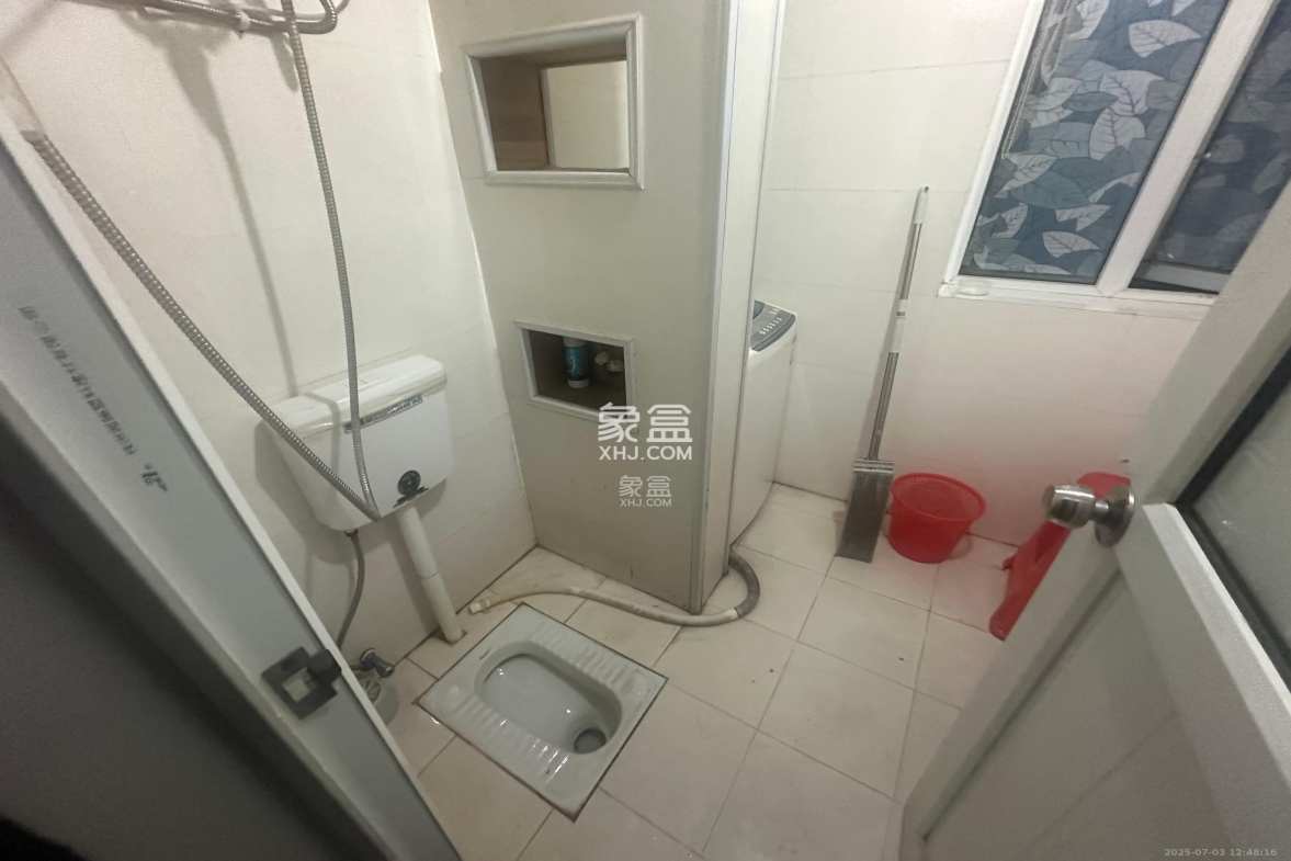 未来城科学家园  1室1厅1卫    1250.0元/月 未来城科学家园  1室1厅1卫    1250.0元/月室内图