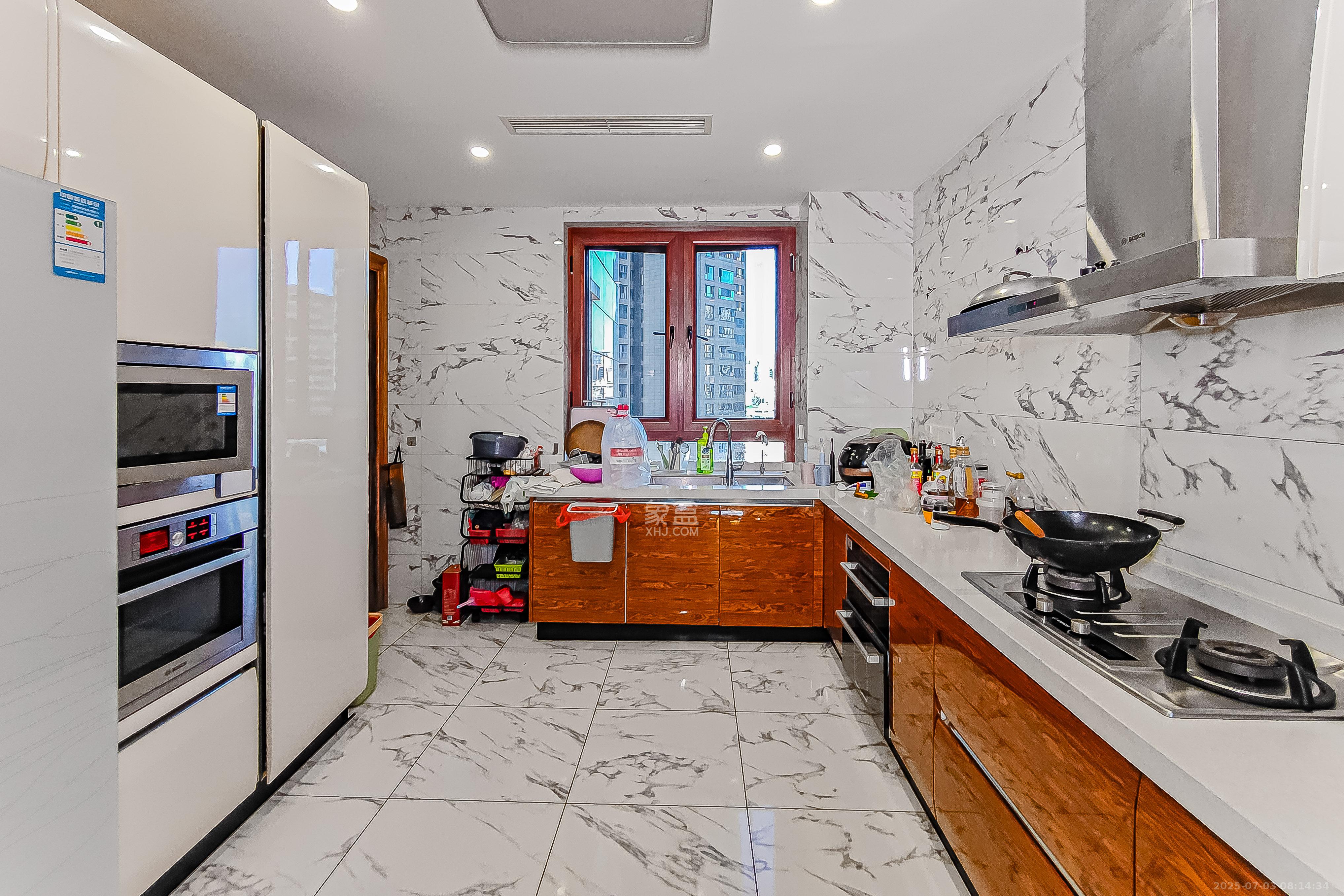 保利国际广场 4室2厅3卫 780.0万 保利国际广场 4室2厅3卫 780.0万厨房