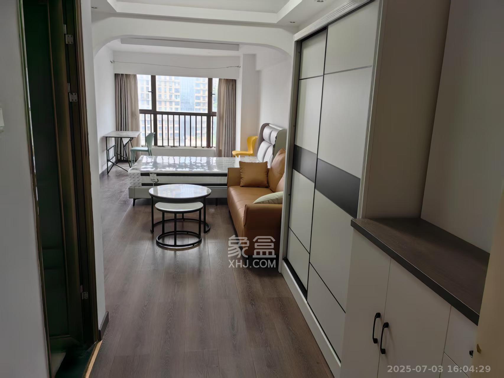 罗马国际公寓 1室1厅1卫 1380.0元/月 罗马国际公寓 1室1厅1卫 1380.0元/月室内图