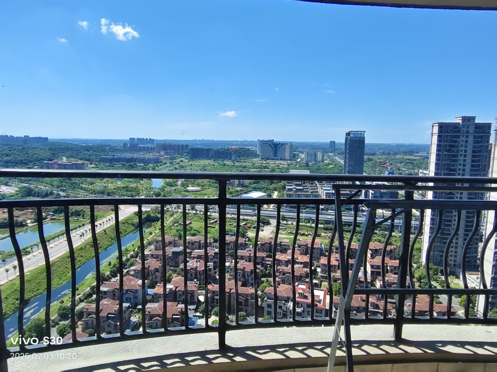 衡阳碧桂园 3室2厅1卫 2000.0元/月 衡阳碧桂园 3室2厅1卫 2000.0元/月室内图