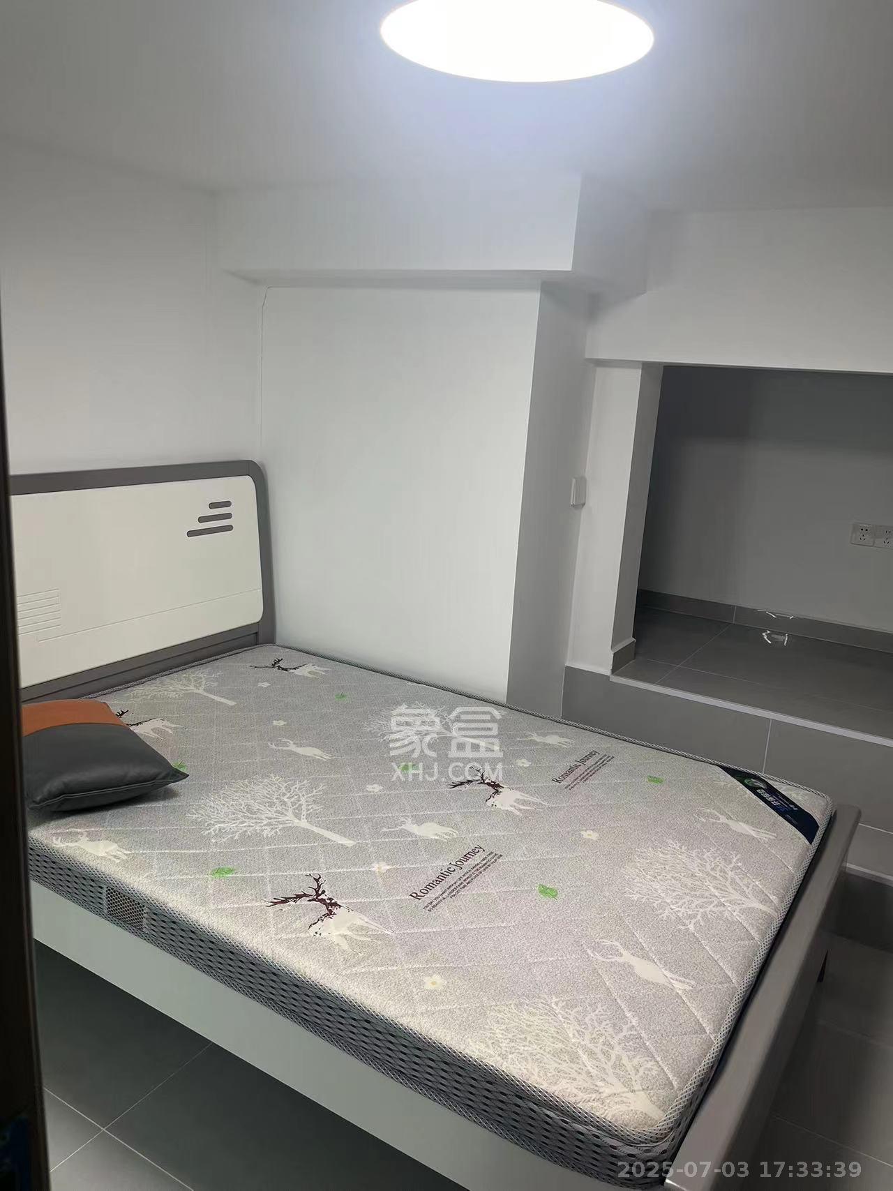 保利恒伟时光印象  2室1厅1卫    1900.0元/月室内图