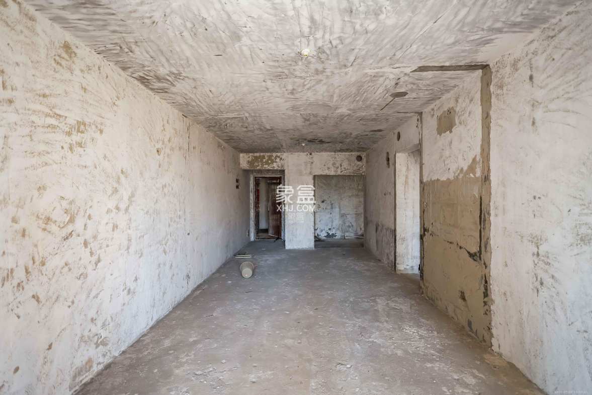 保利麓谷林语C区 3室2厅1卫 80.0万 保利麓谷林语C区 3室2厅1卫 80.0万客厅