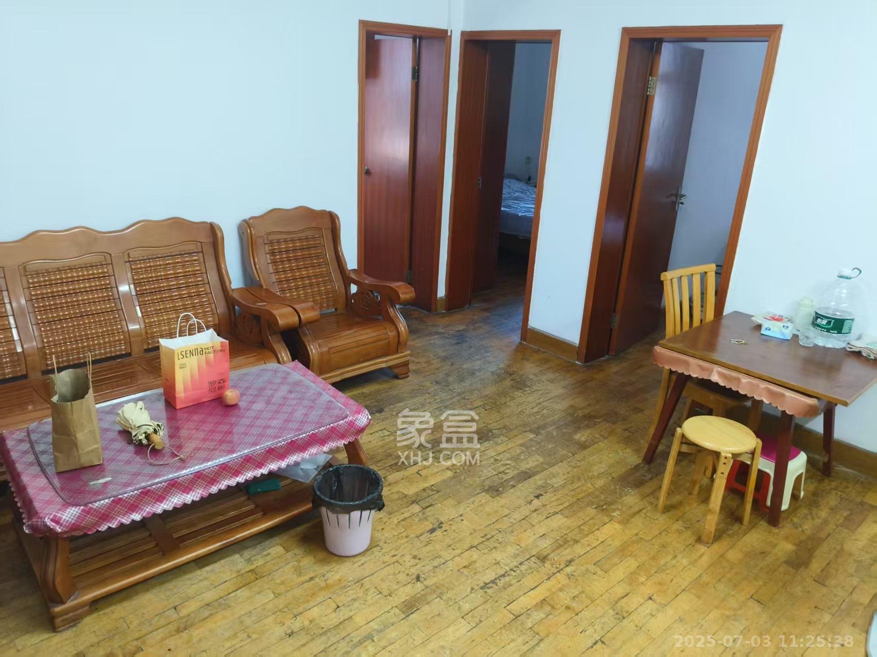 通泰街龙王宫 1室0厅0卫 1600.0元/月 通泰街龙王宫 1室0厅0卫 1600.0元/月室内图