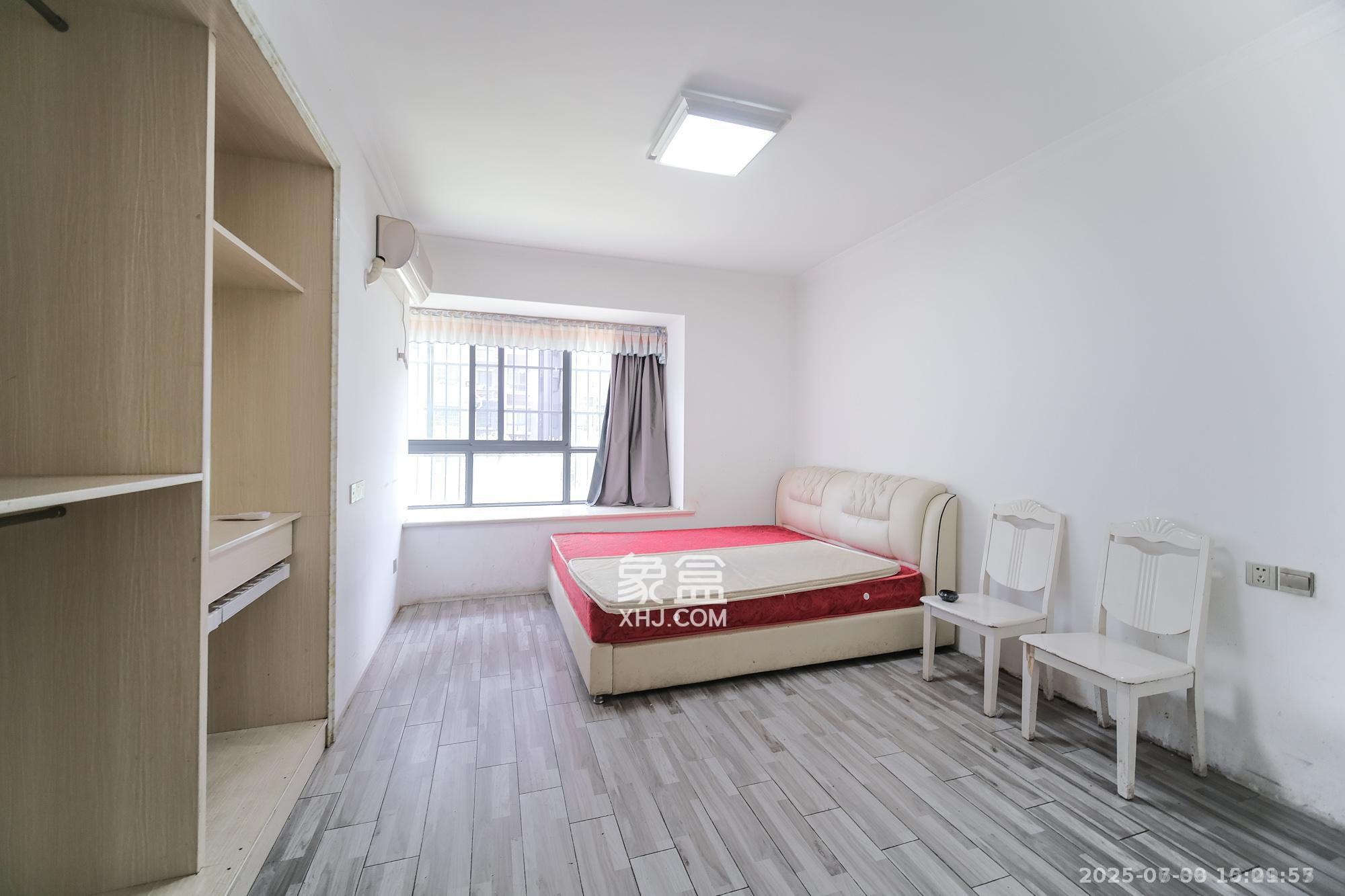 丰源国际  3室2厅2卫   2300.00元/月室内图