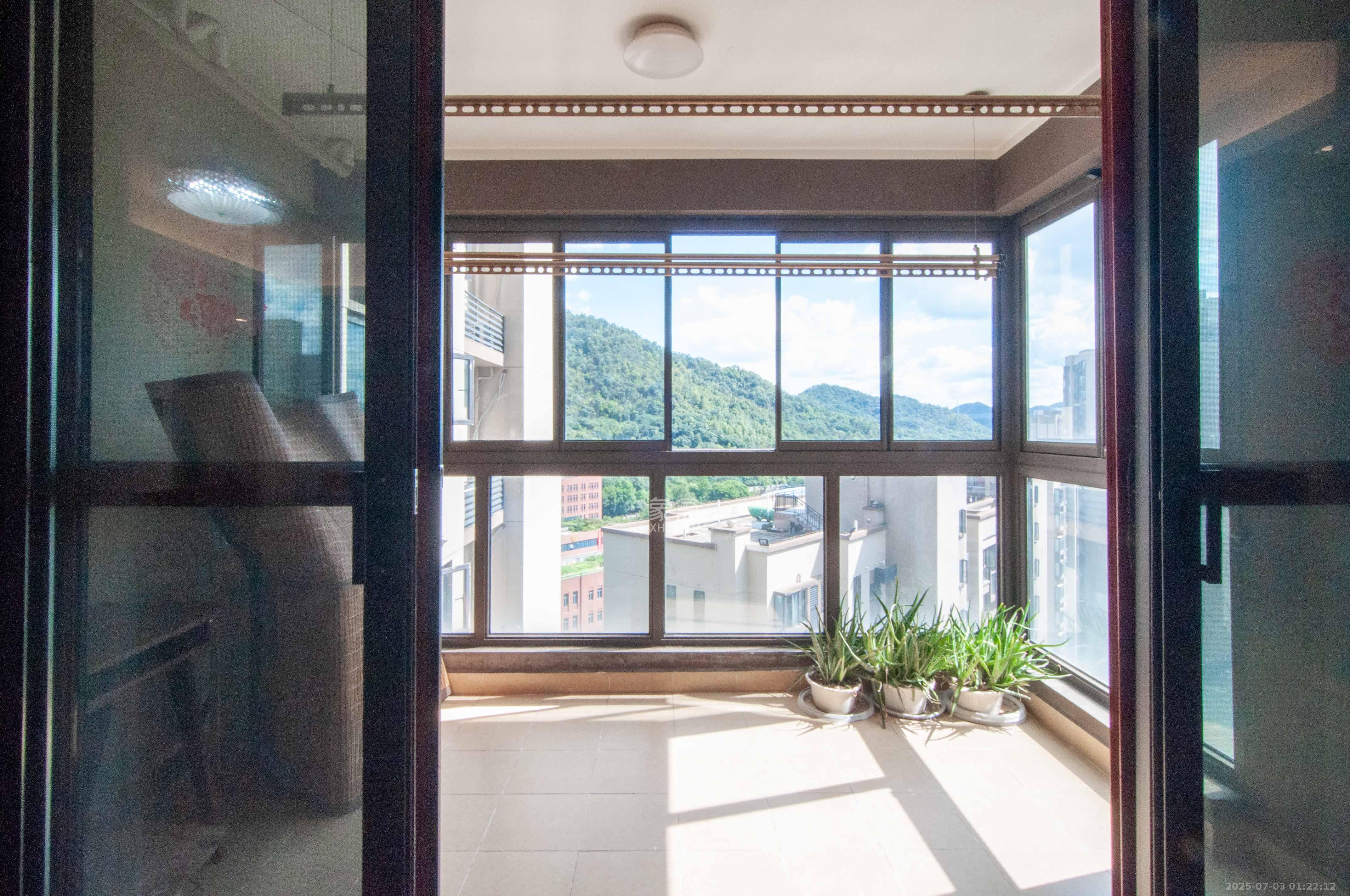 万科里梅溪郡 4室2厅2卫 249.0万 万科里梅溪郡 4室2厅2卫 249.0万其他