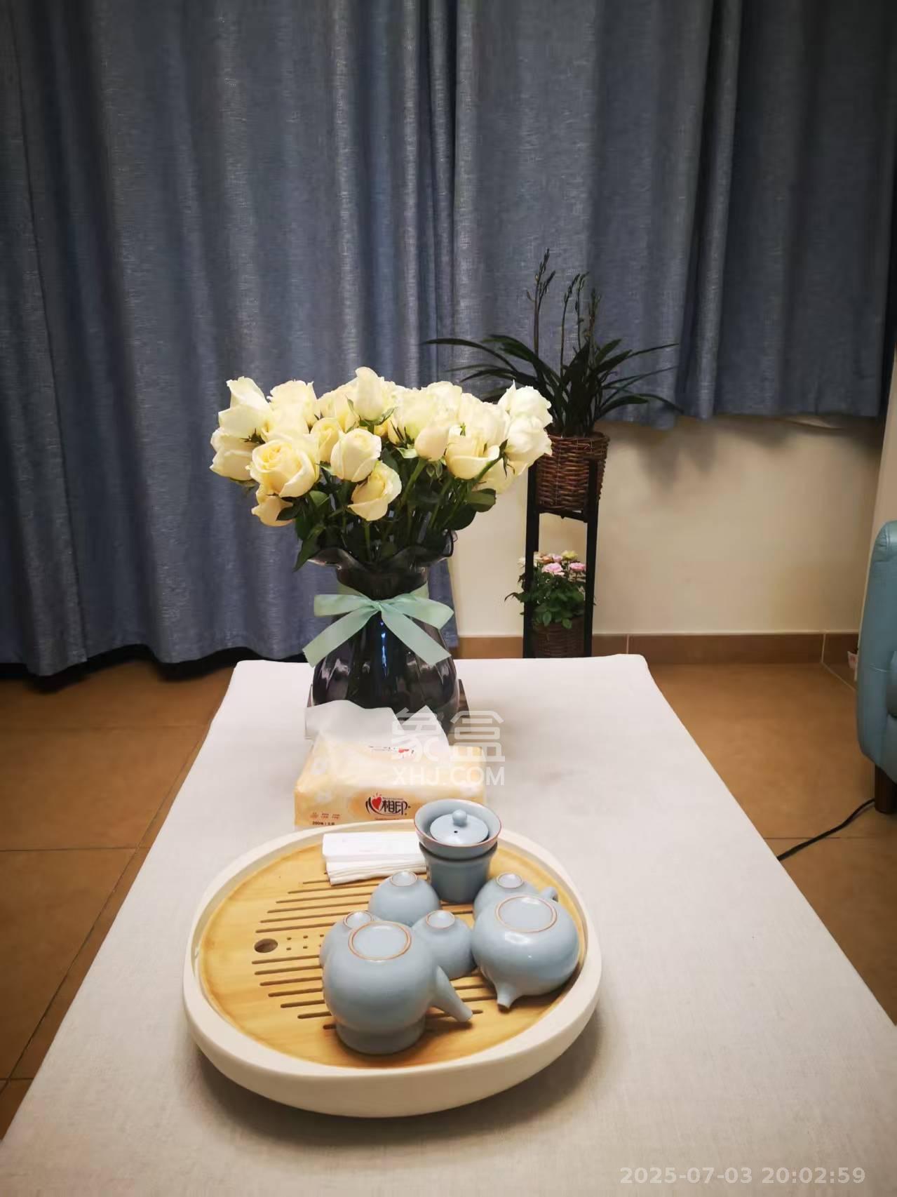 湘域熙岸  3室2厅2卫   3900.00元/月室内图