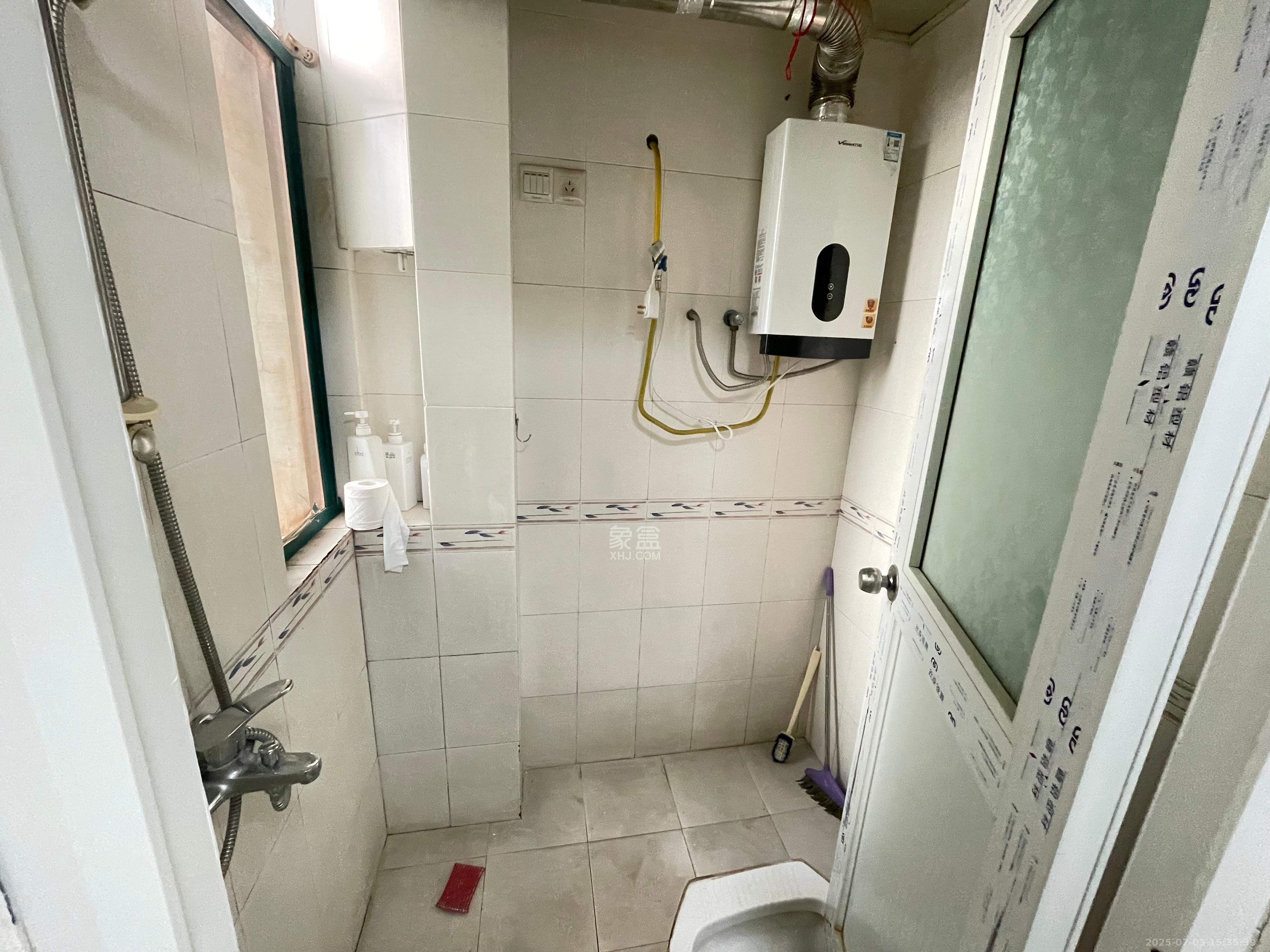 华盛家园  3室2厅2卫    2000.0元/月 华盛家园  3室2厅2卫    2000.0元/月室内图