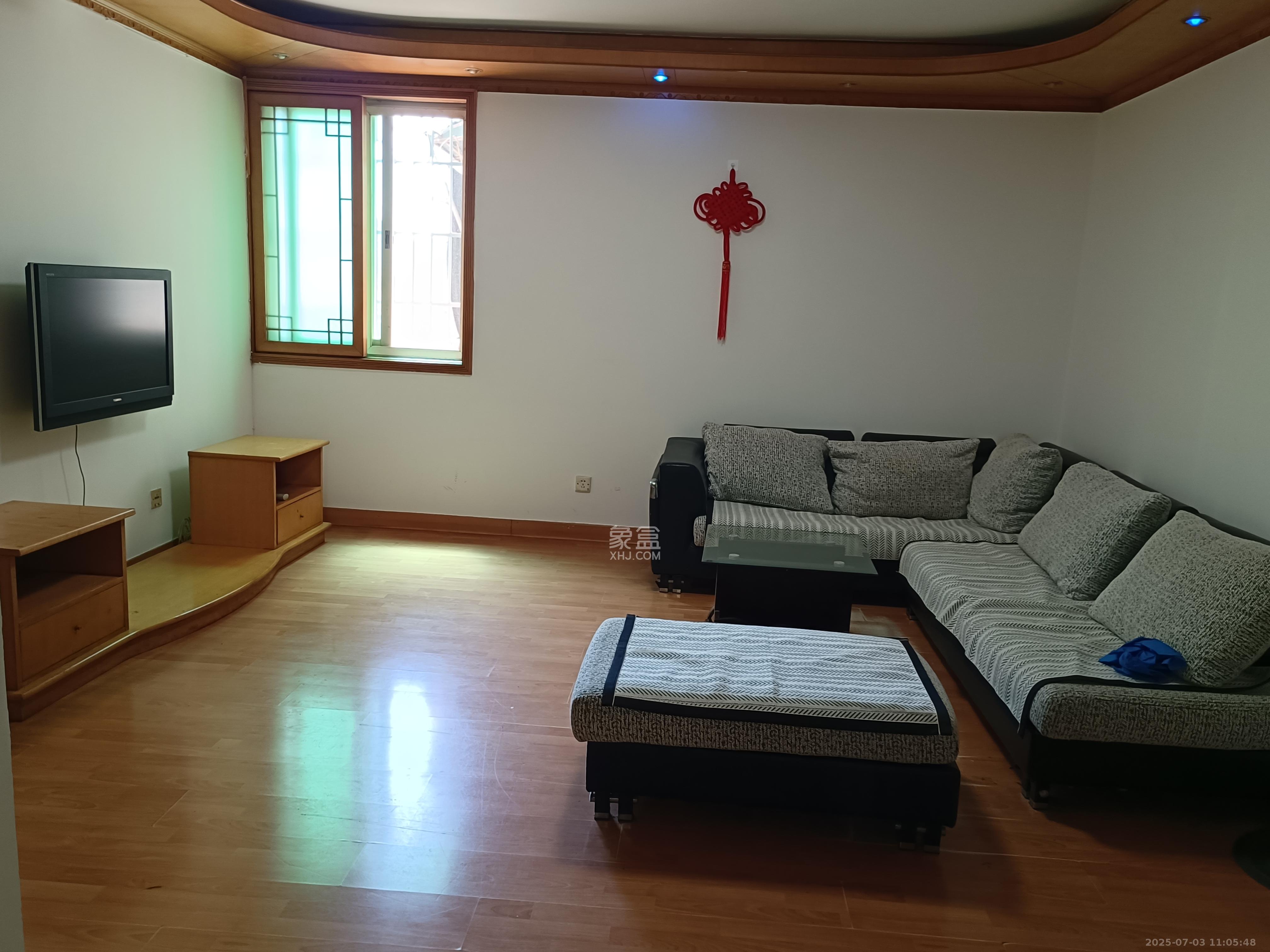 电信308  2室1厅1卫    2800.0元/月室内图