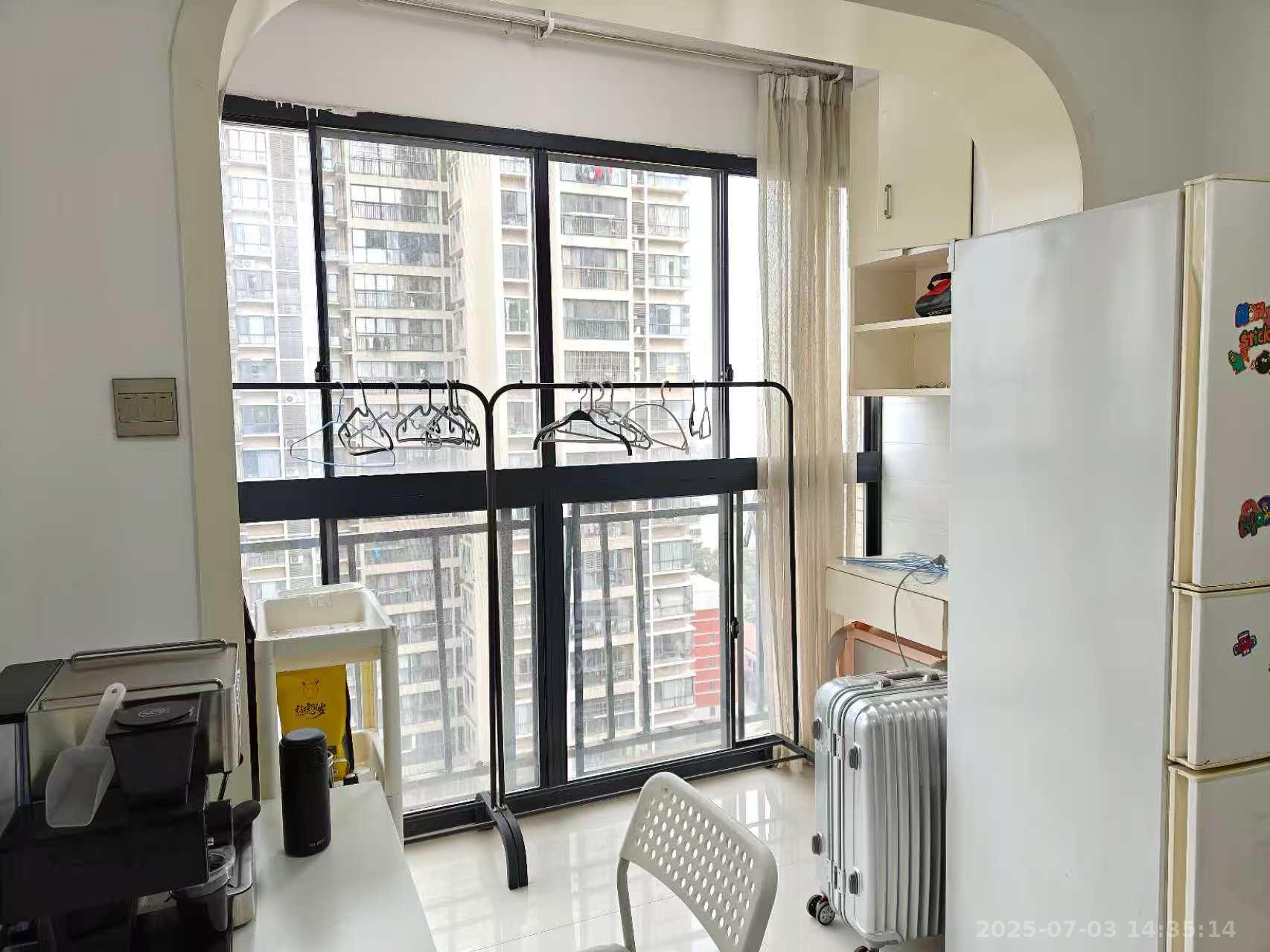 恒瑞雅园 1室1厅1卫 1300.0元/月 恒瑞雅园 1室1厅1卫 1300.0元/月室内图