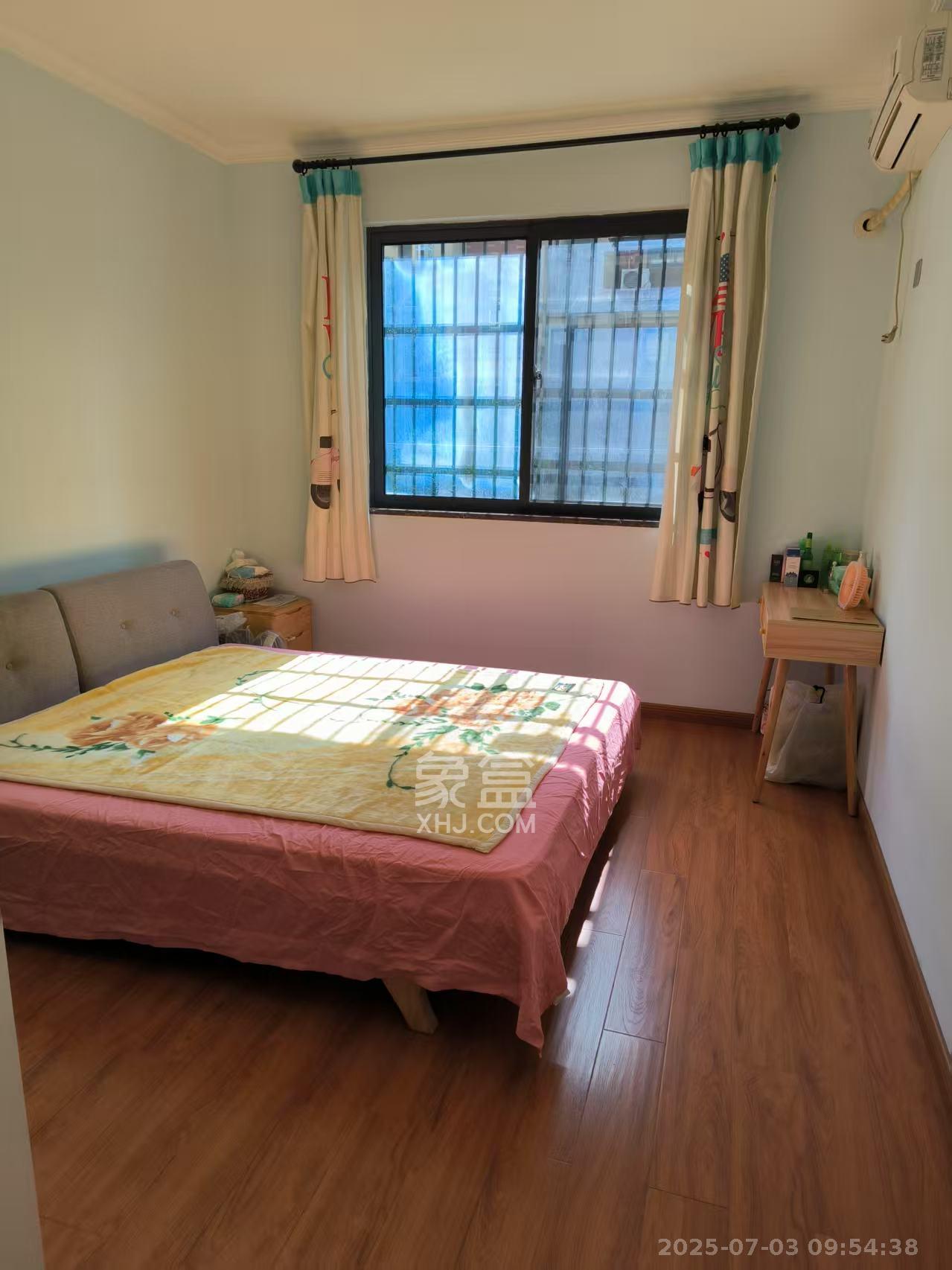 澳海澜庭  2室2厅1卫   1700.00元/月室内图