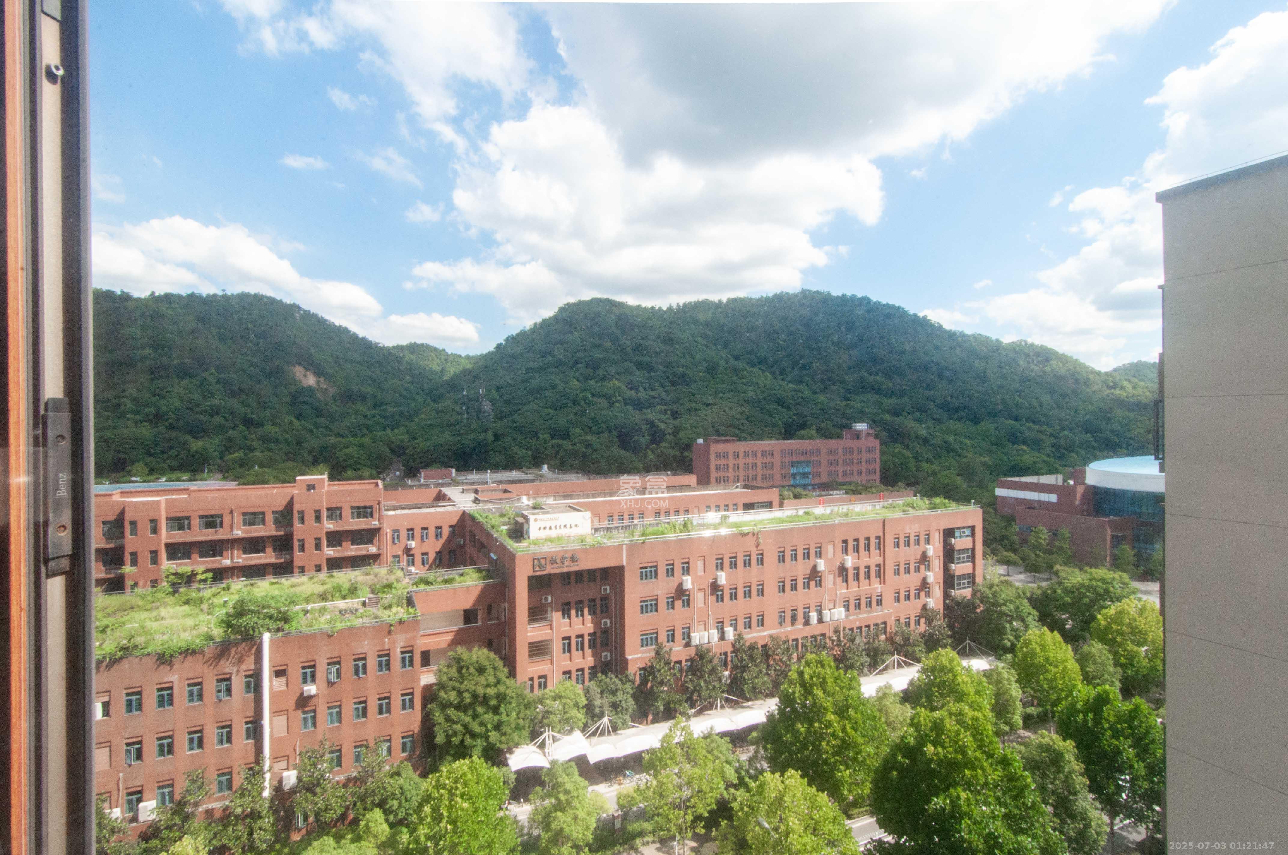 万科里梅溪郡  3室2厅0卫   210.00万其他