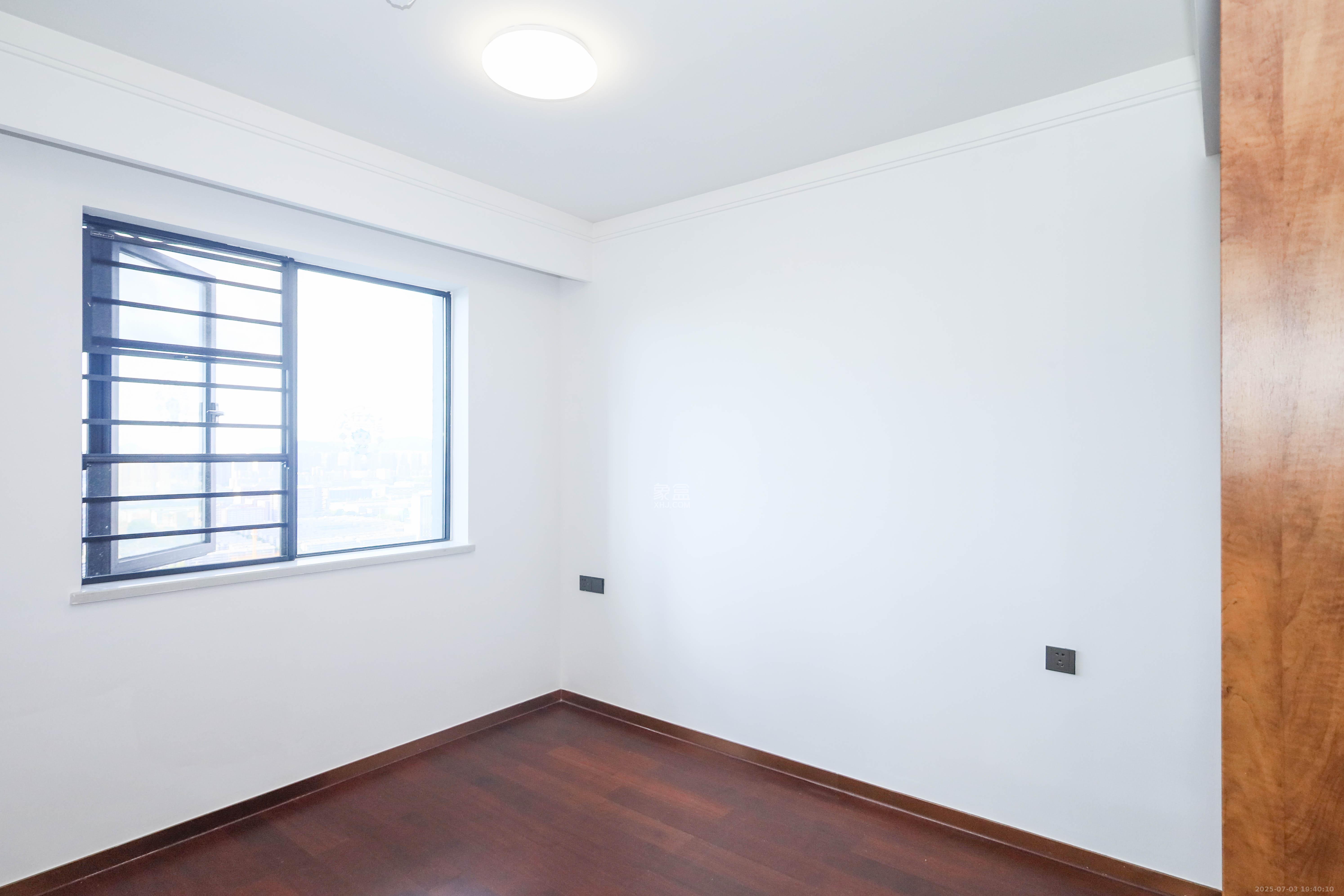 梅溪悦章  4室2厅2卫    156.0万 梅溪悦章  4室2厅2卫    156.0万卧室