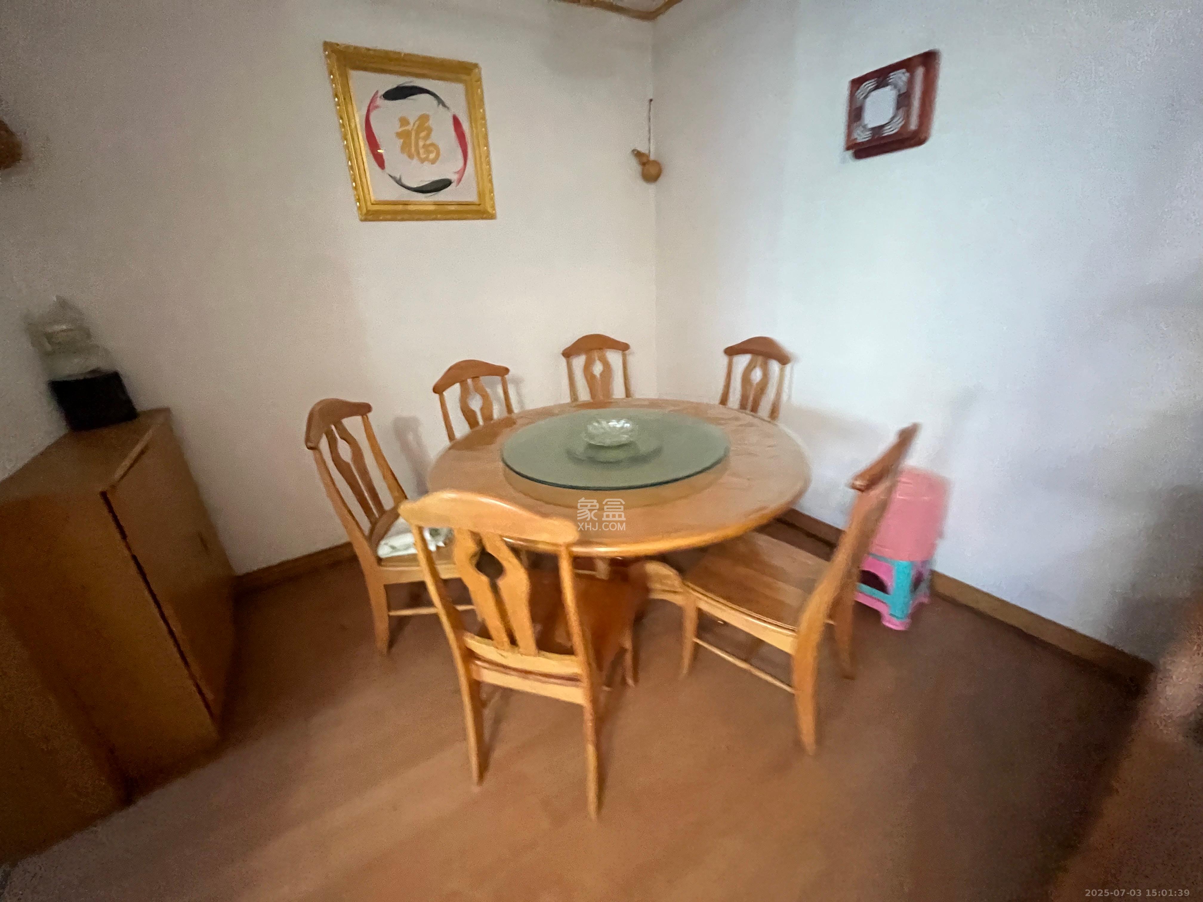安全厅宿舍阳光小区（湘湖渔场阳光小区)  3室2厅1卫   2400.00元/月室内图