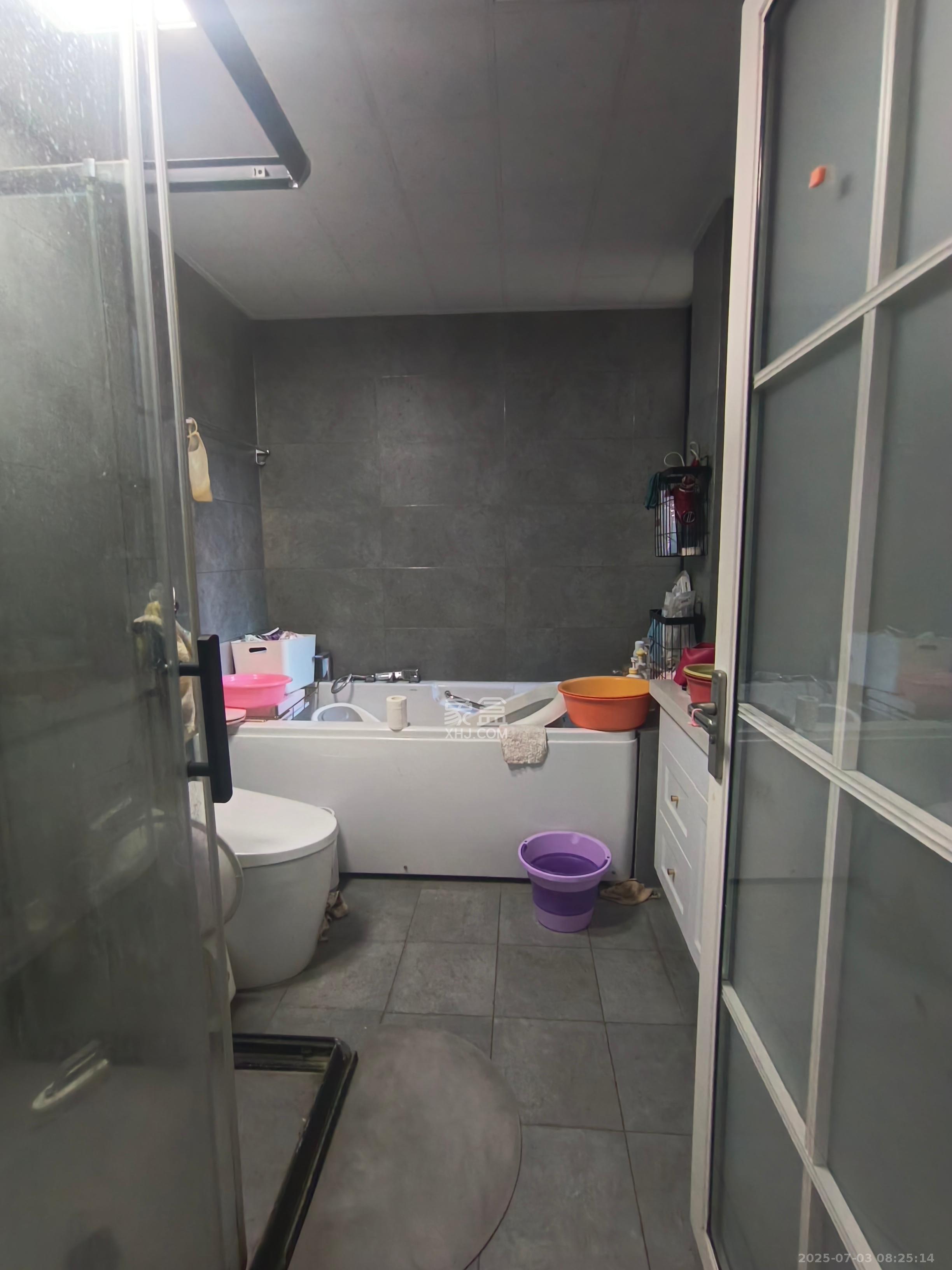 兰亭湾畔  4室2厅2卫    4200.0元/月 兰亭湾畔  4室2厅2卫    4200.0元/月室内图