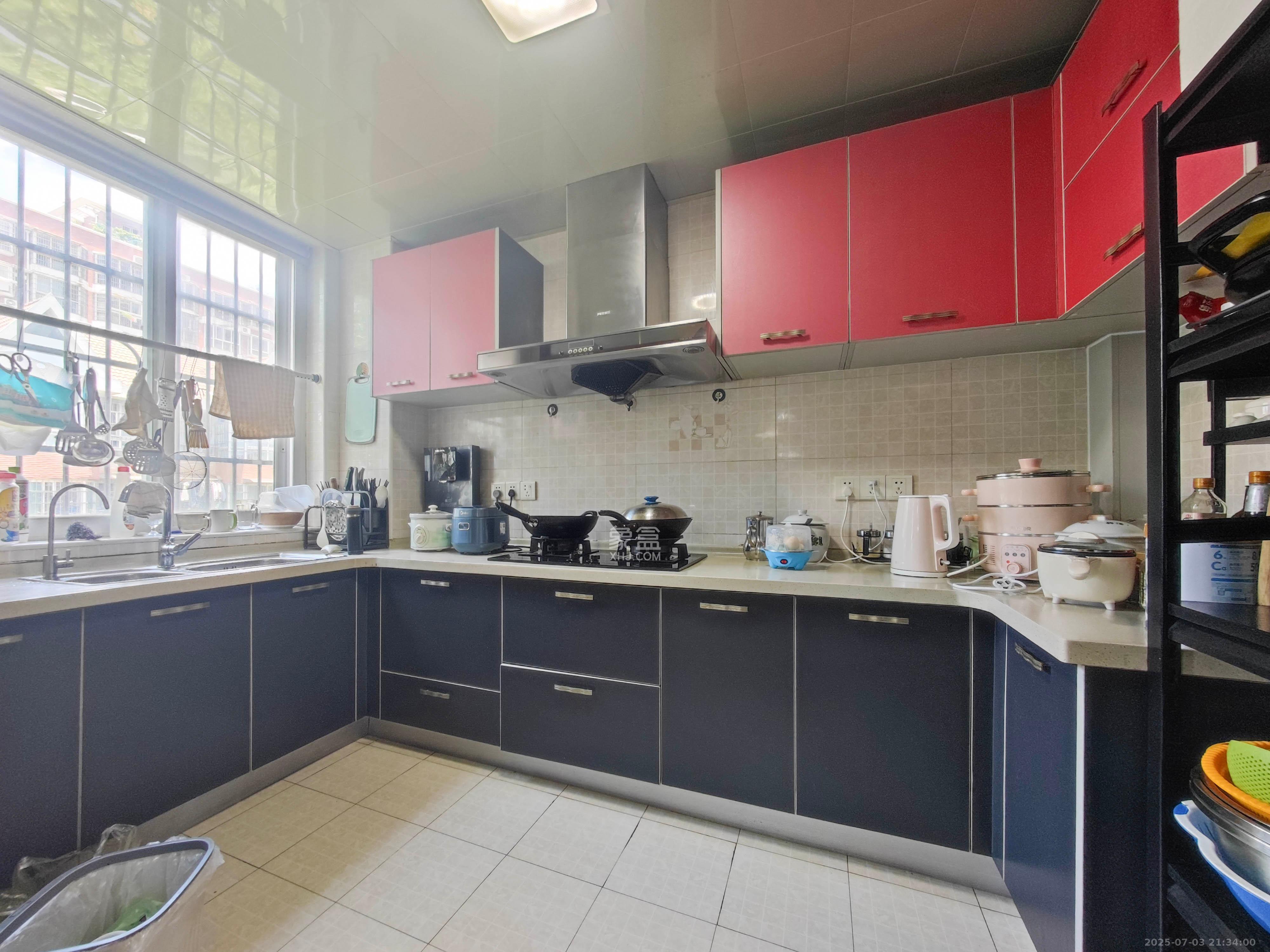 山水庭院 3室2厅2卫 75.8万 山水庭院 3室2厅2卫 75.8万其他