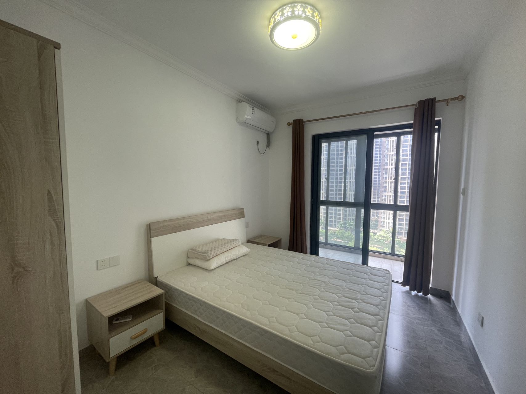 五源河公寓A区 3室2厅2卫 2600.0元/月 五源河公寓A区 3室2厅2卫 2600.0元/月室内图