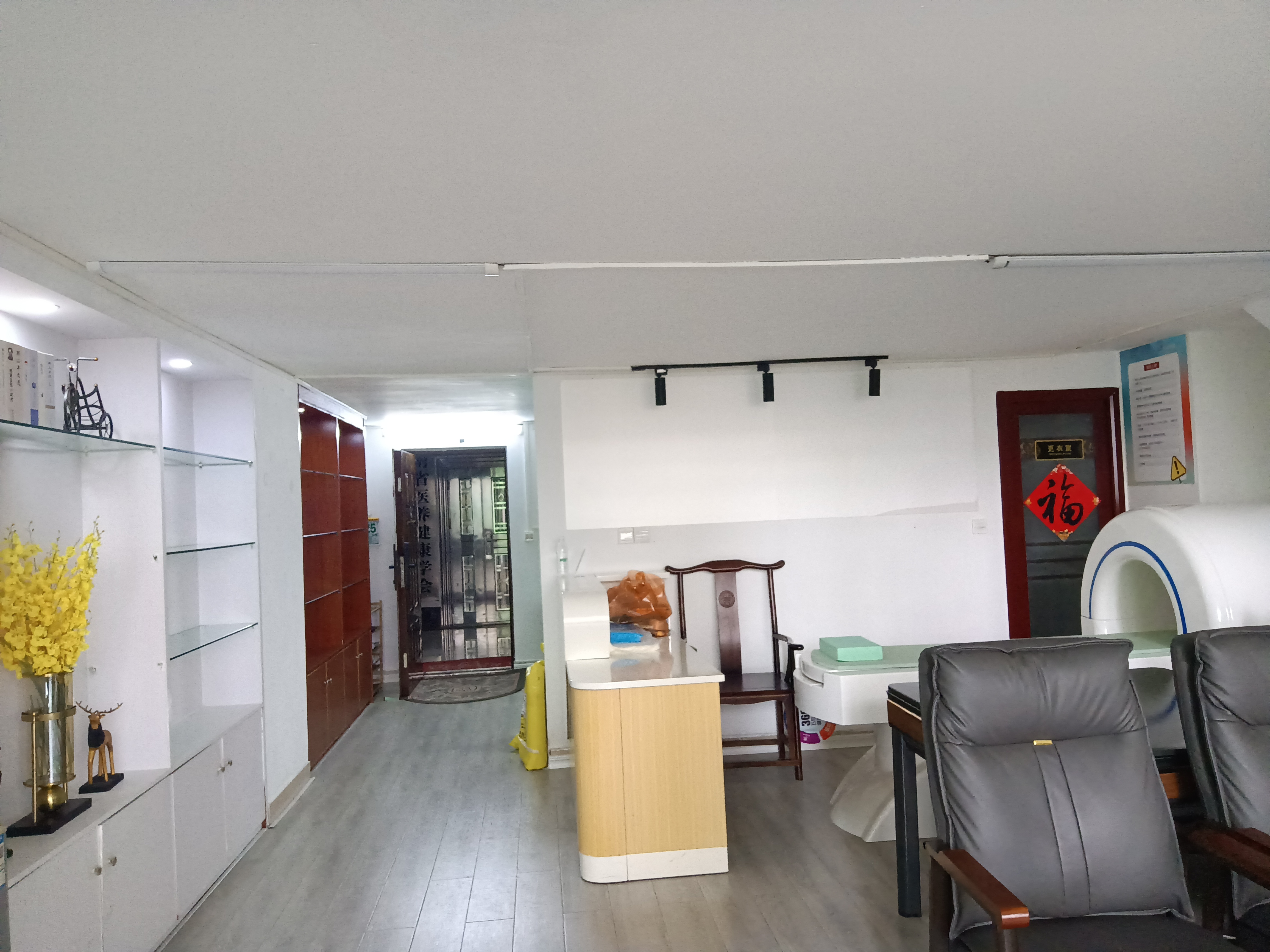 富丽花园 1室1厅1卫 4500.0元/月 富丽花园 1室1厅1卫 4500.0元/月室内图