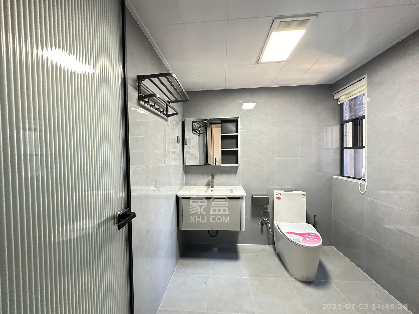 中建悦和城  4室2厅2卫   3800.00元/月室内图