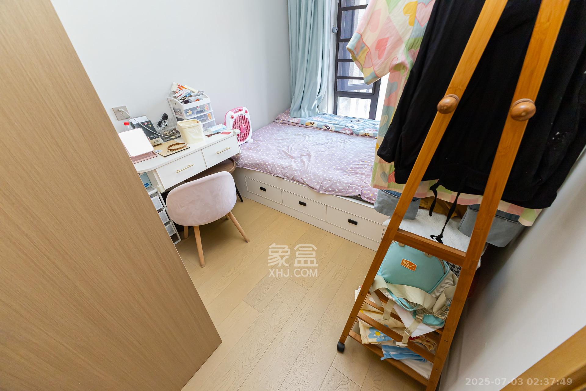 时代倾城四期  2室2厅1卫   78.80万卧室