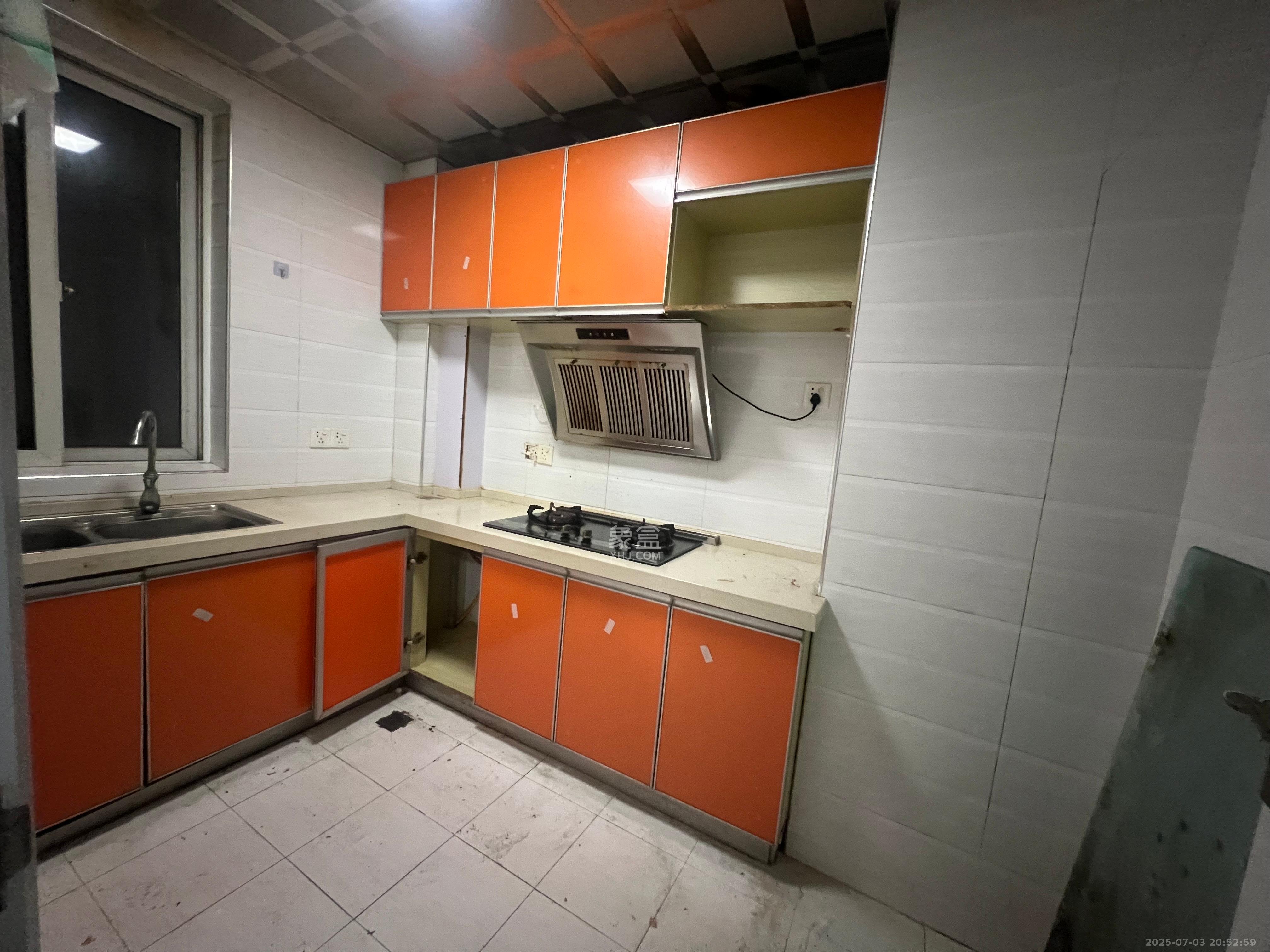 时代星城 2室2厅1卫 1300.0元/月 时代星城 2室2厅1卫 1300.0元/月室内图