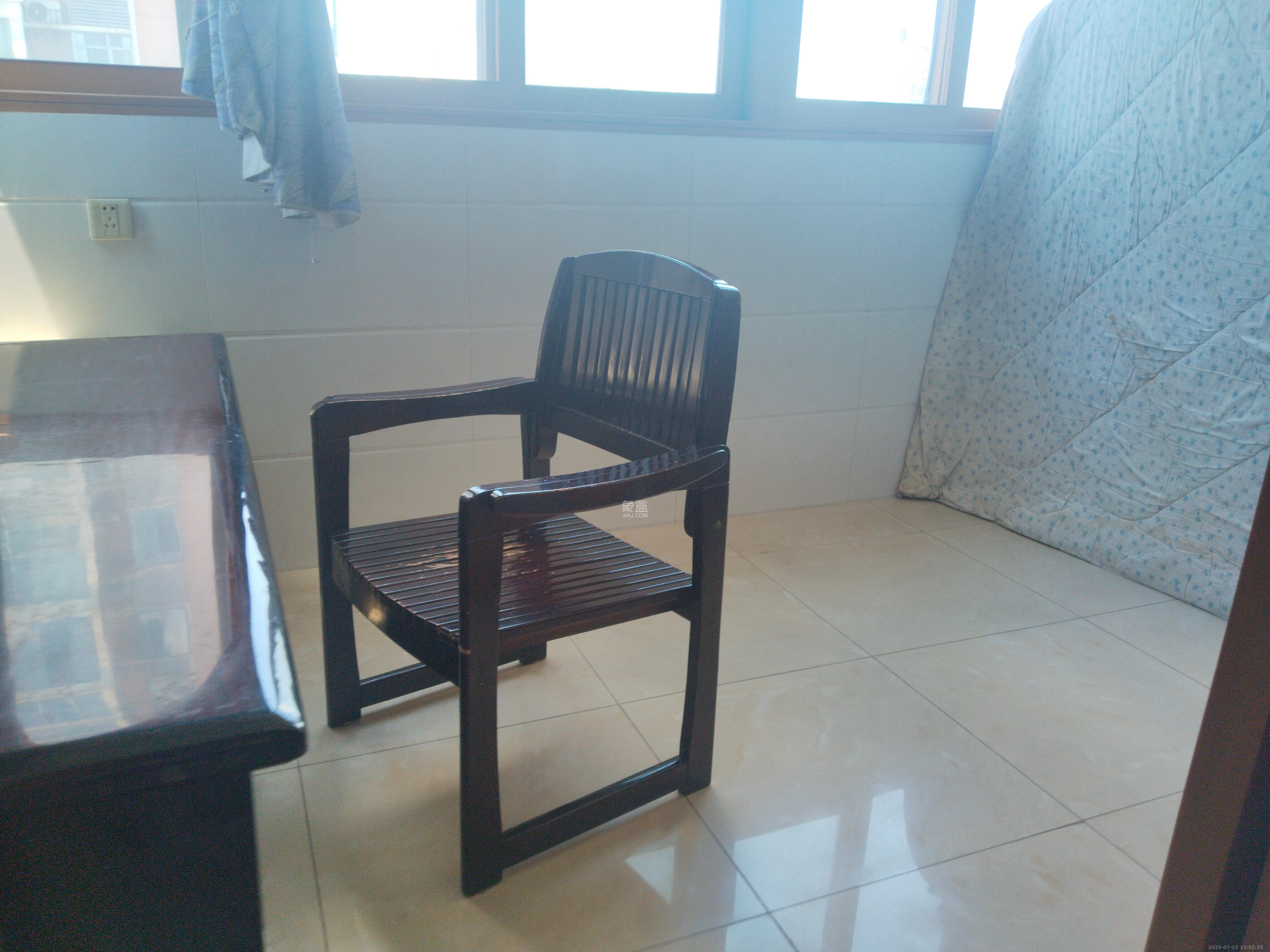 湘农桥社区  3室2厅1卫    2500.0元/月室内图