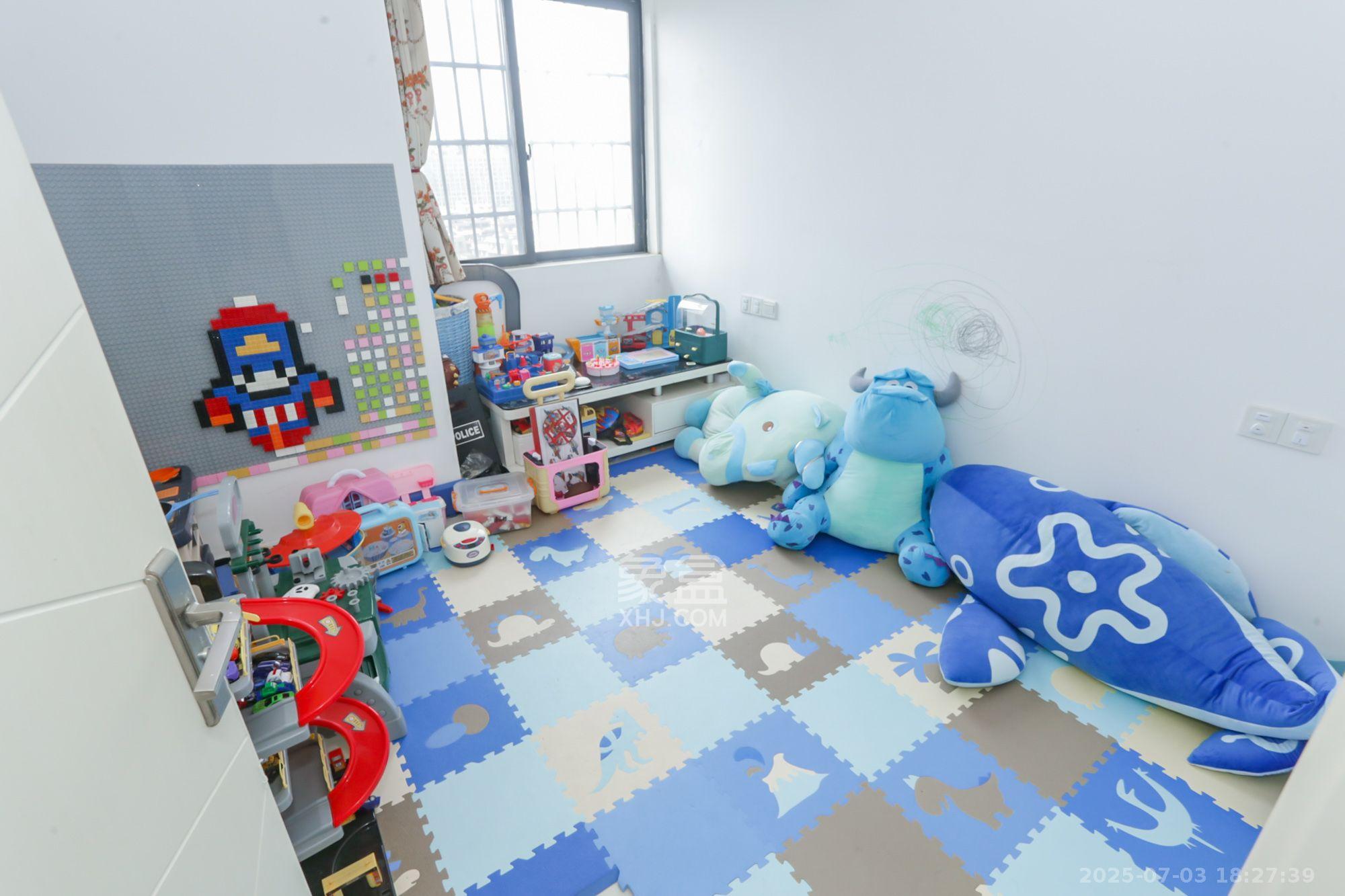 西铁馨寓（西铁领寓）  3室2厅1卫   2100.00元/月室内图