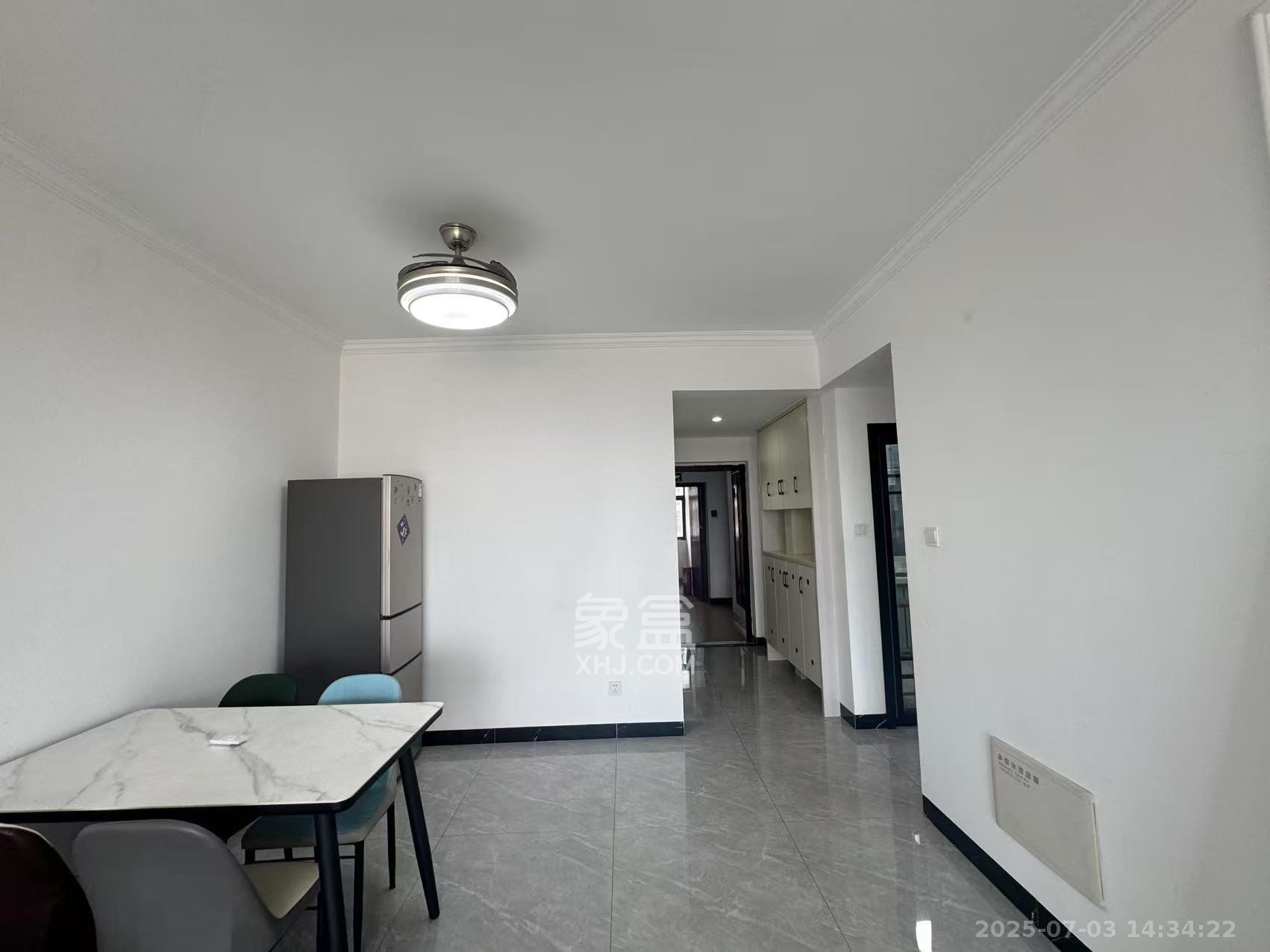 嘉雨兴园  2室1厅1卫    2800.0元/月 嘉雨兴园  2室1厅1卫    2800.0元/月室内图