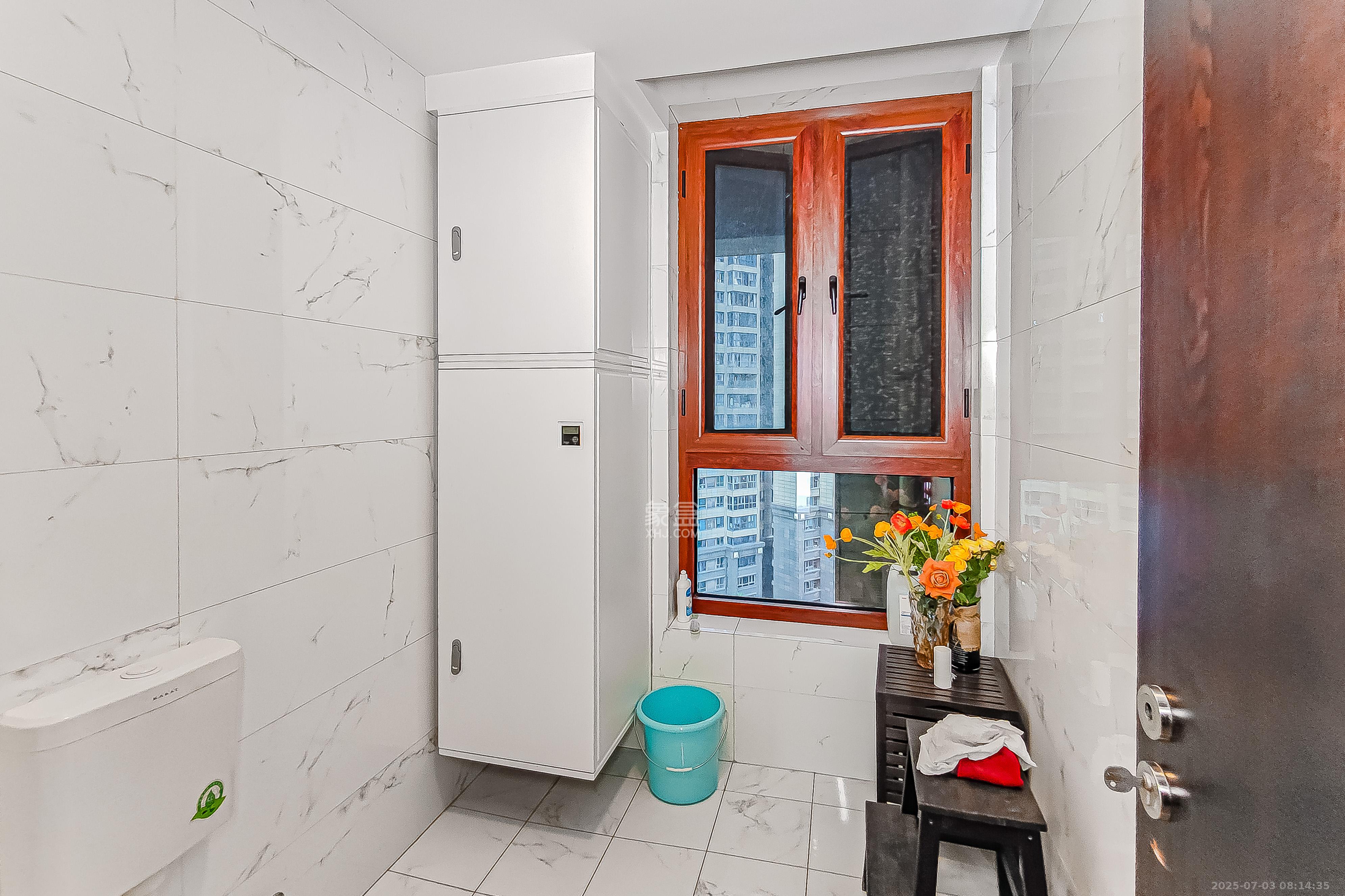 保利国际广场 4室2厅3卫 780.0万 保利国际广场 4室2厅3卫 780.0万卫生间