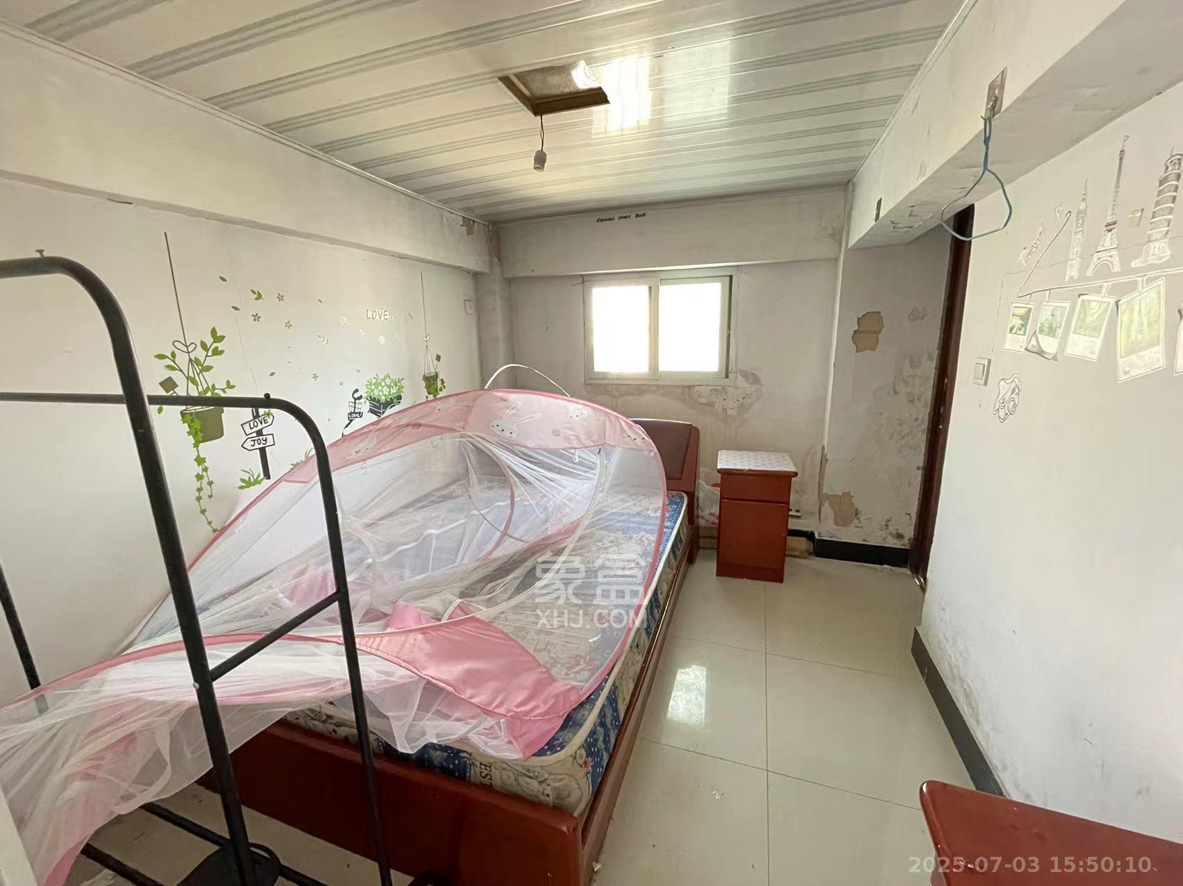 德政园 2室1厅2卫 800.0元/月 德政园 2室1厅2卫 800.0元/月室内图