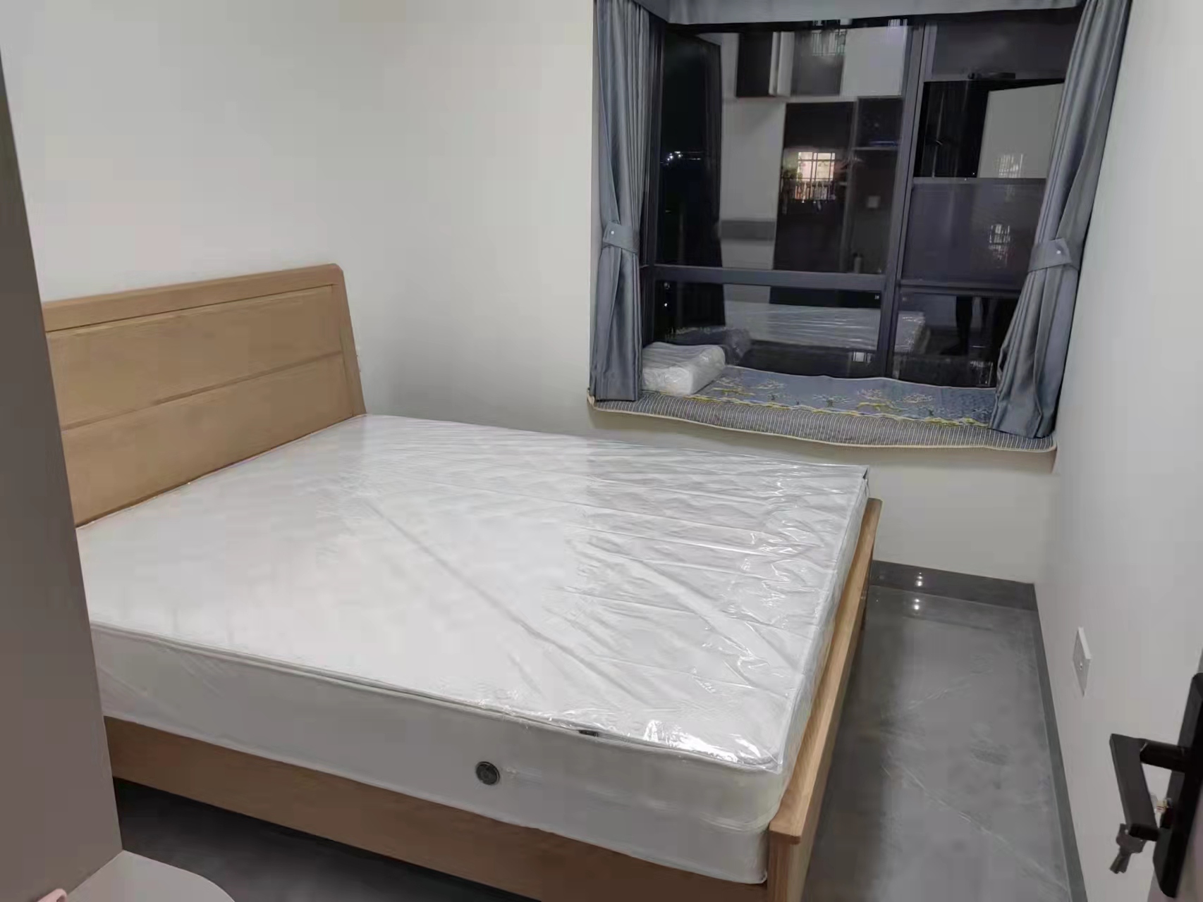 世茂璀璨滨江 3室2厅2卫 3000.0元/月 世茂璀璨滨江 3室2厅2卫 3000.0元/月室内图