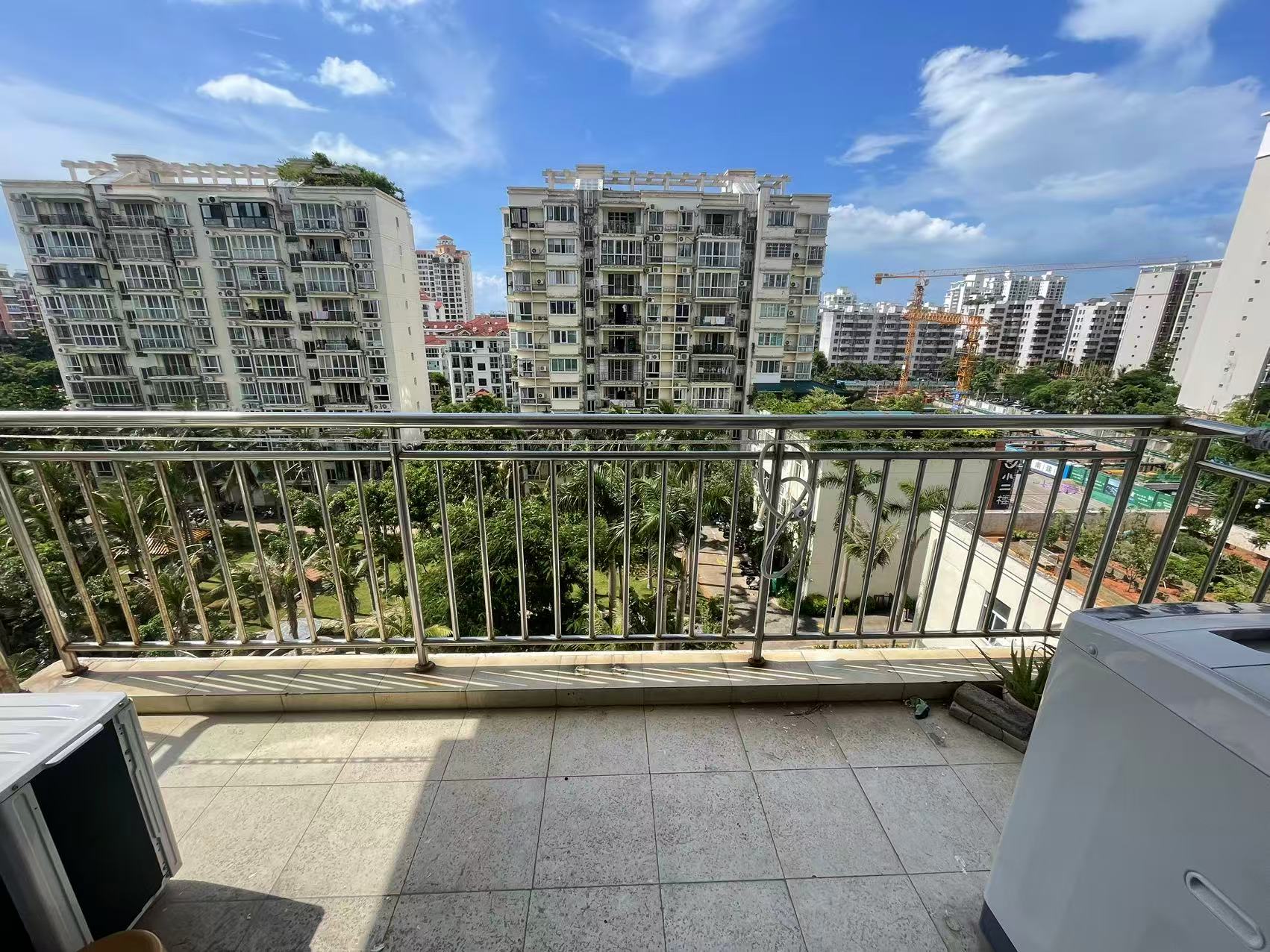 海天逸舍 2室2厅2卫 2500.0元/月 海天逸舍 2室2厅2卫 2500.0元/月室内图