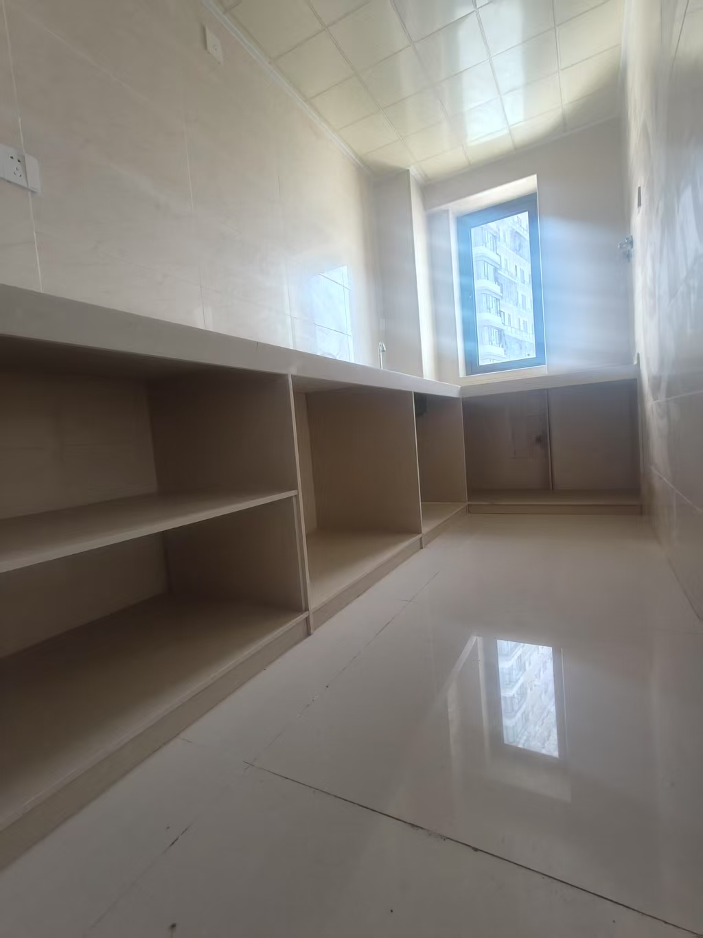 龙城新景 1室2厅1卫 68.0万 龙城新景 1室2厅1卫 68.0万室内图