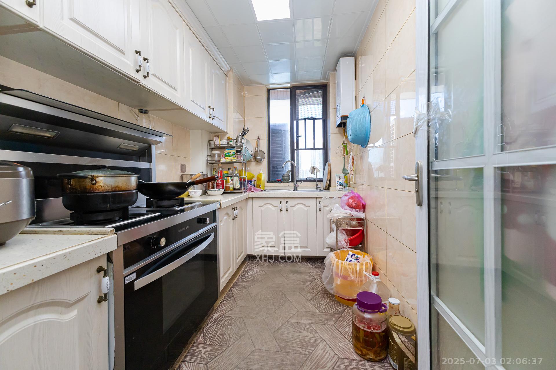 润和又一城 4室2厅2卫 125.0万 润和又一城 4室2厅2卫 125.0万厨房