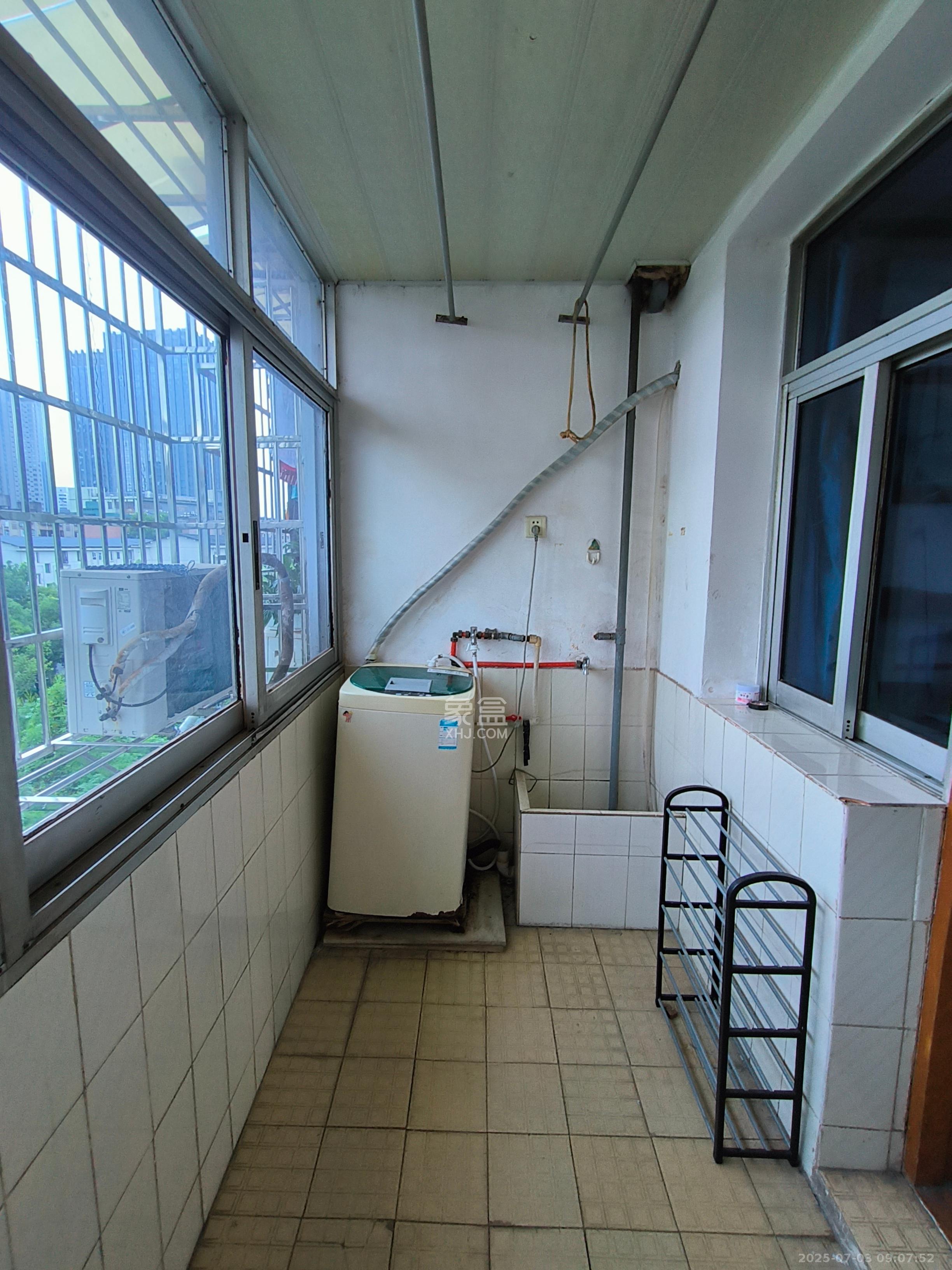 科文宿舍(水絮塘59号) 3室2厅1卫 2100.0元/月 科文宿舍(水絮塘59号) 3室2厅1卫 2100.0元/月室内图