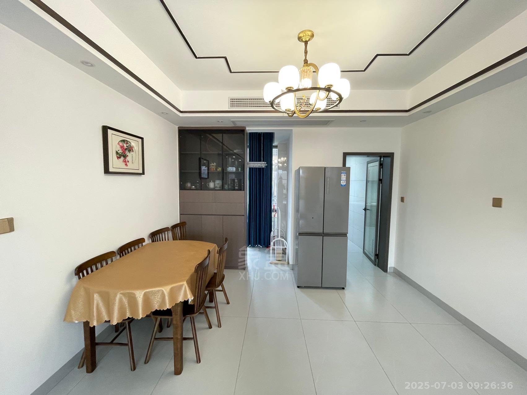 金轮翡翠名园 2室2厅2卫 2200.0元/月 金轮翡翠名园 2室2厅2卫 2200.0元/月室内图